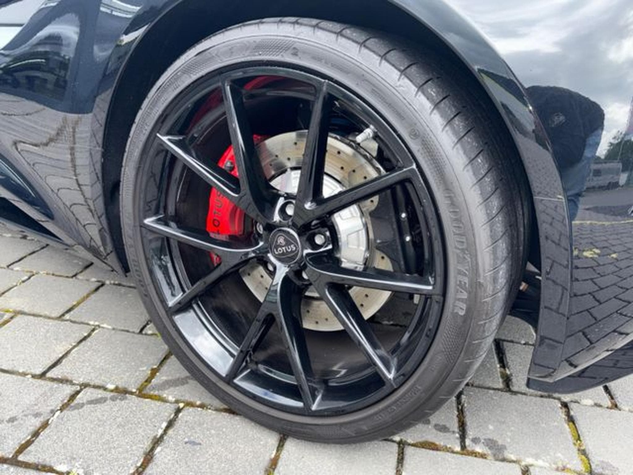 Lotus Emira I4 DCT "First Edition" by Lotus am Ring (2024) - Photo 8