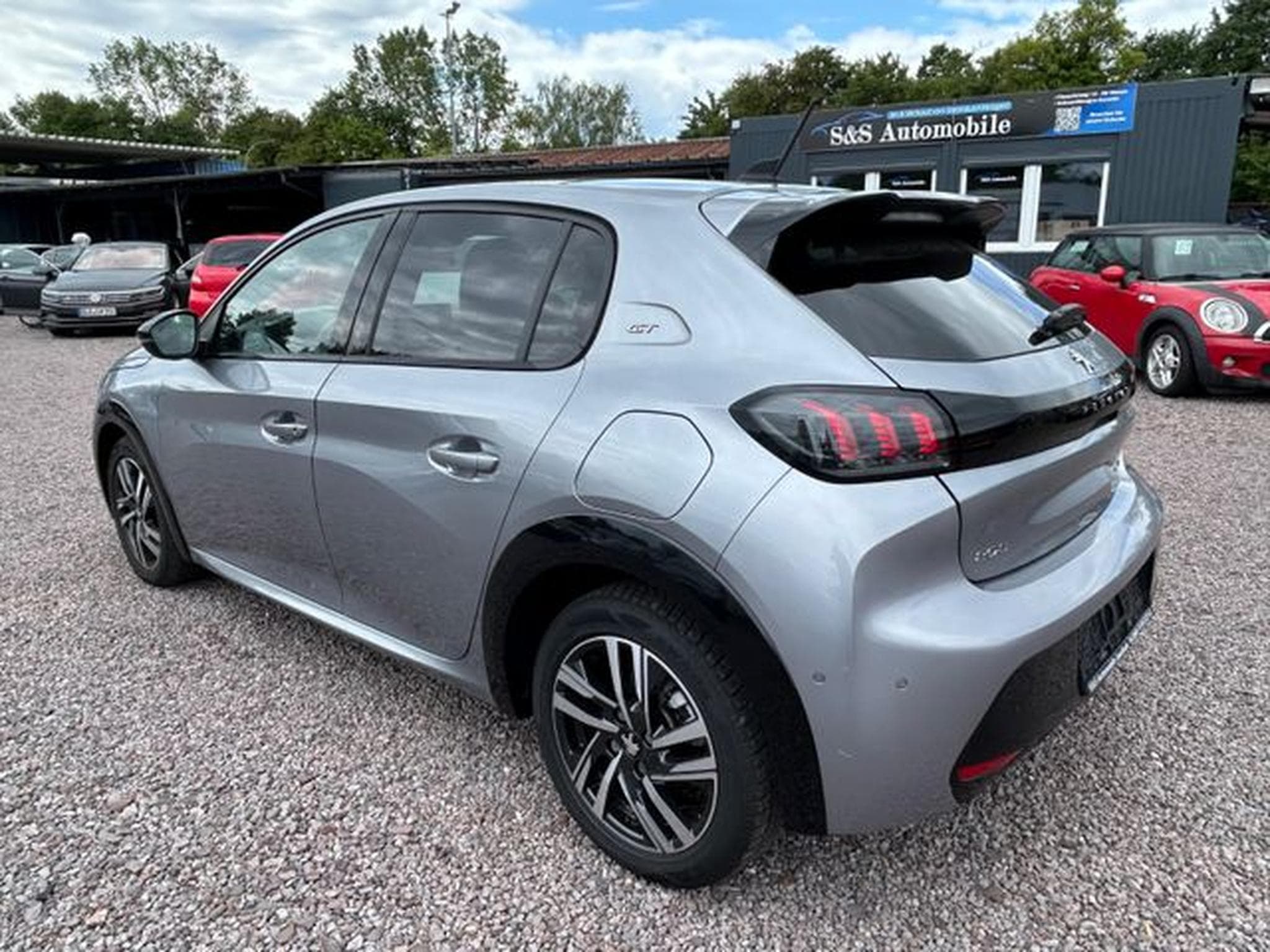 Peugeot 208 208 GT Pack *Automatik* Panorama*Kamera*ACC* (2022) - Photo 6