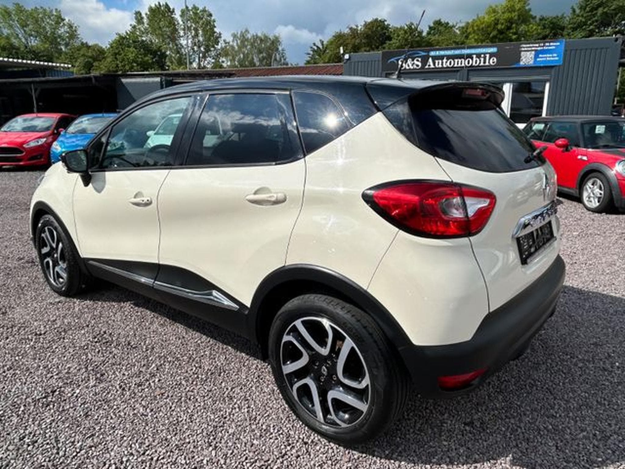 Renault Captur Captur 1.5 DCi *Navi*Keyless-Go*Tempomat*Euro5* (2014) - Photo 6