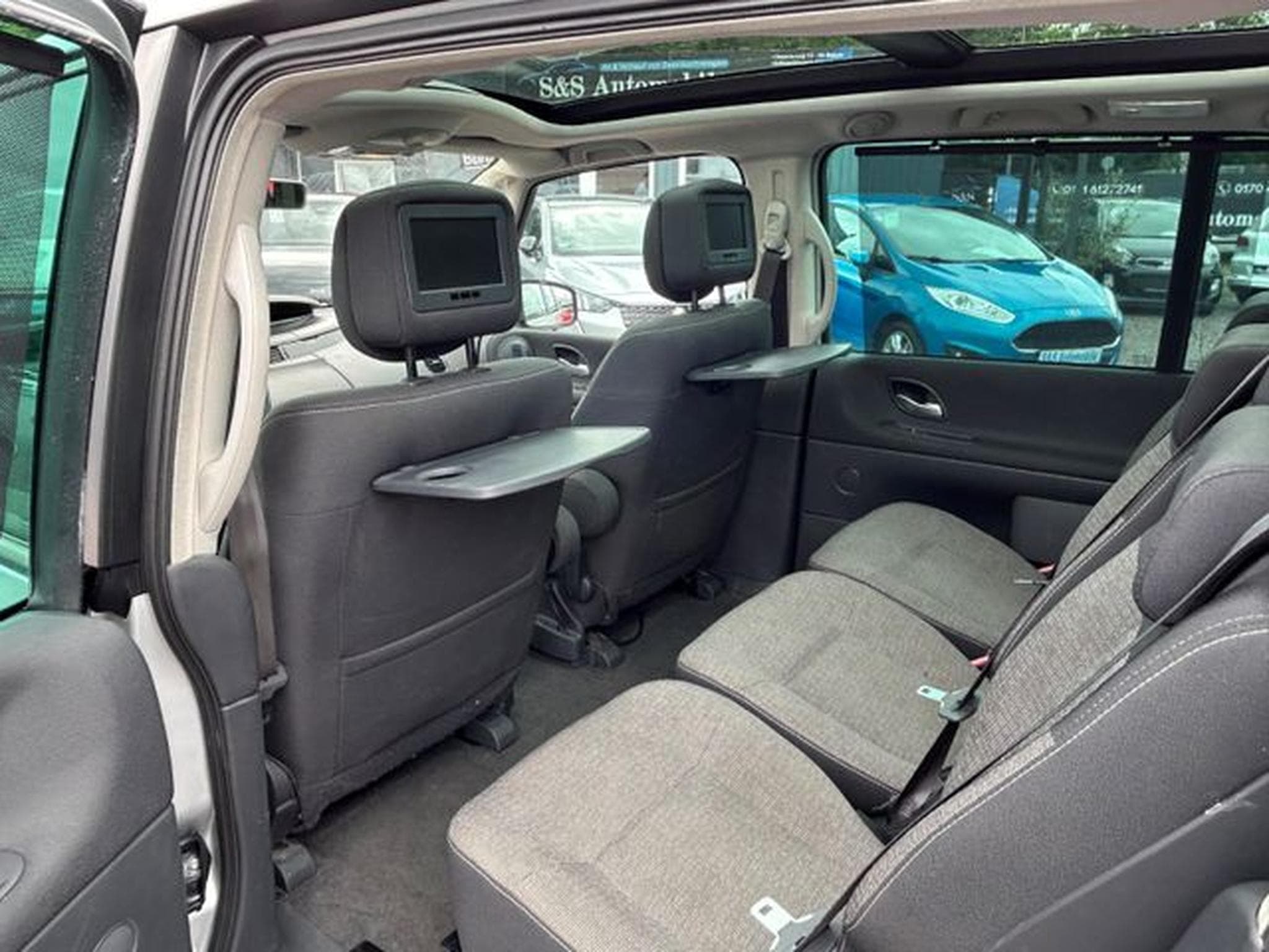 Renault Espace Espace IV Edition 25th * (2011) - Photo 9