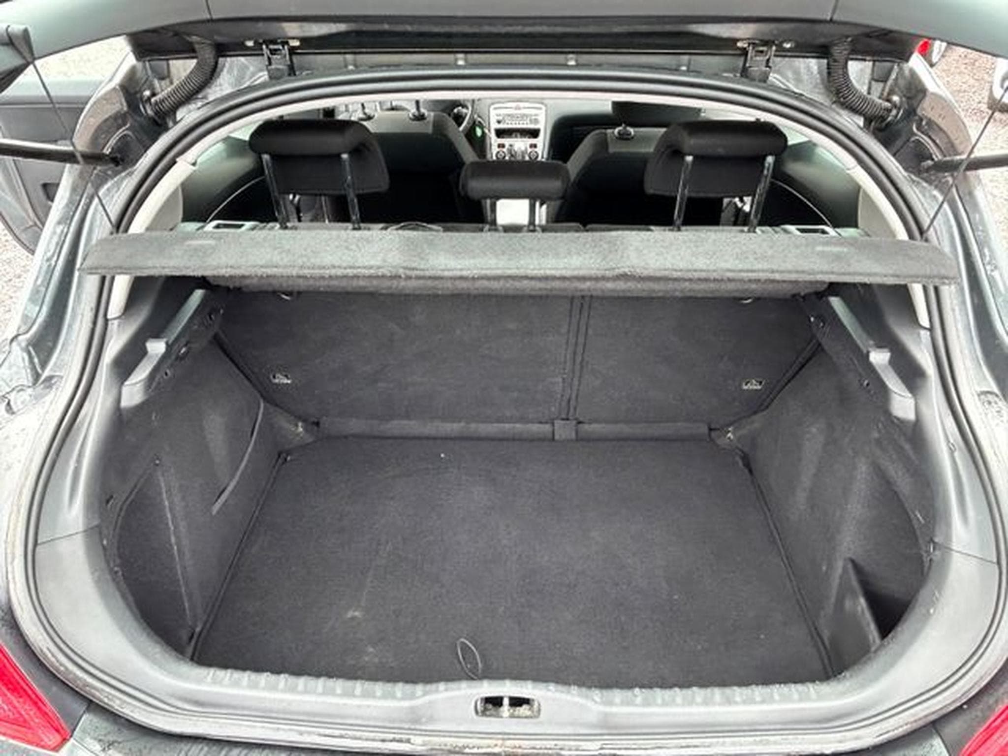 Peugeot 308 308 Sport 2.0 HDI *Automatik*PDC*Klimaaut.* (2008) - Photo 14