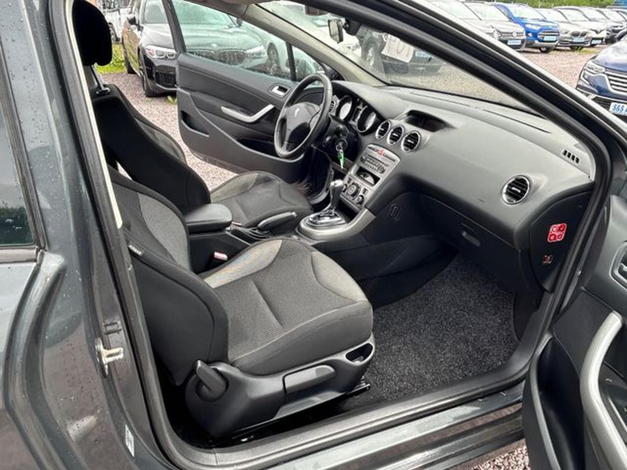 Peugeot 308 308 Sport 2.0 HDI *Automatik*PDC*Klimaaut.* (2008) - Photo 9