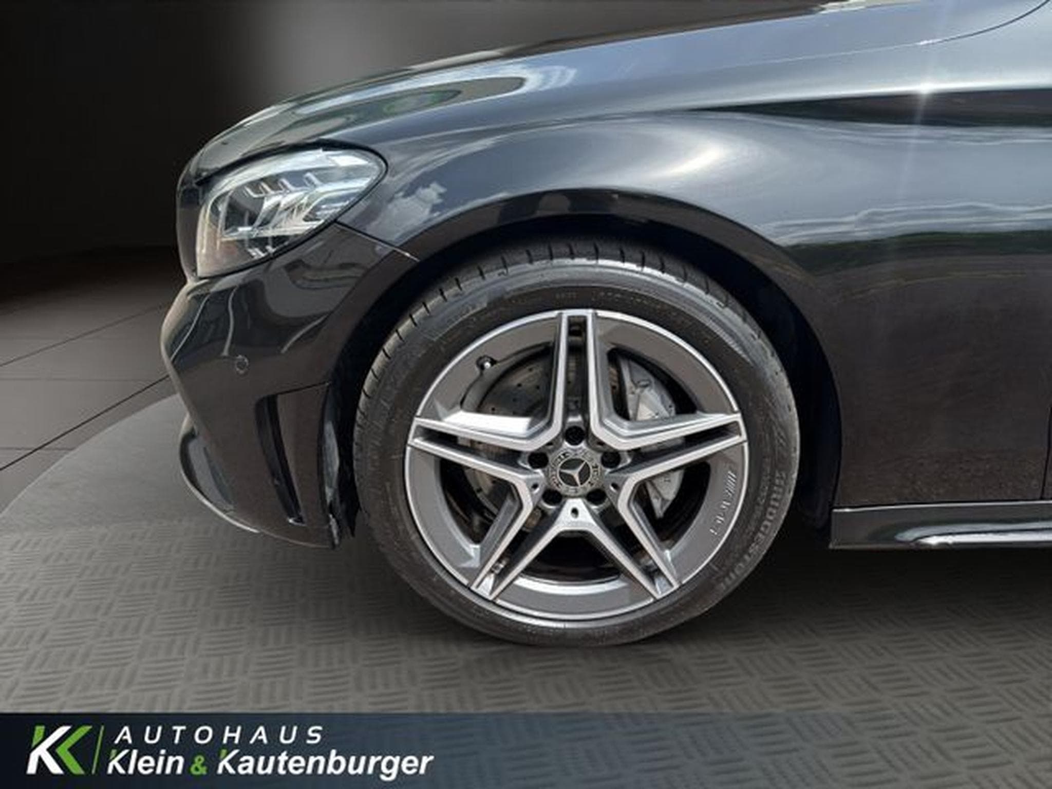 Mercedes C 180 C 180 AMG Line +MBUX+360°+NACKENWÄRMER+LED (2019) - Photo 9