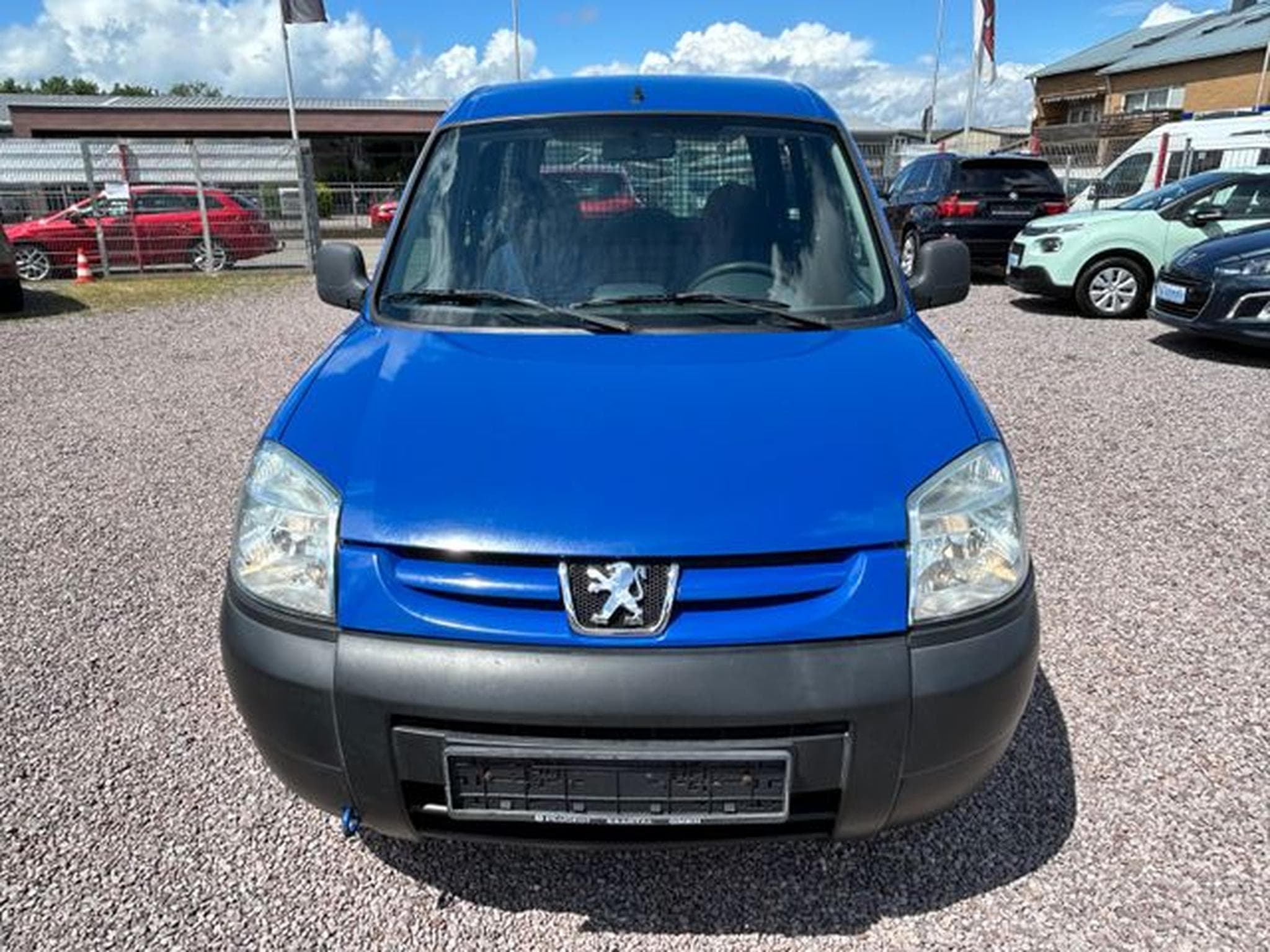 Peugeot Partner Partner 1.9D*LKW Zulassung* ZV*Servo*elek. Fenst (2005) - Photo 2