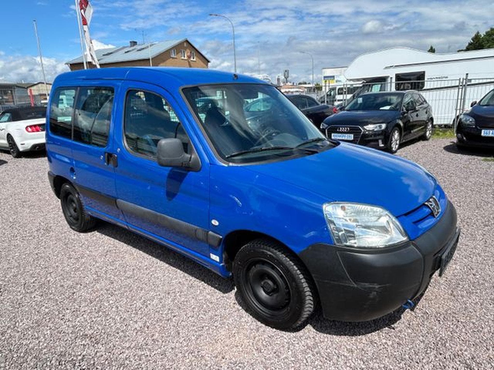 Peugeot Partner Partner 1.9D*LKW Zulassung* ZV*Servo*elek. Fenst (2005) - Photo 3