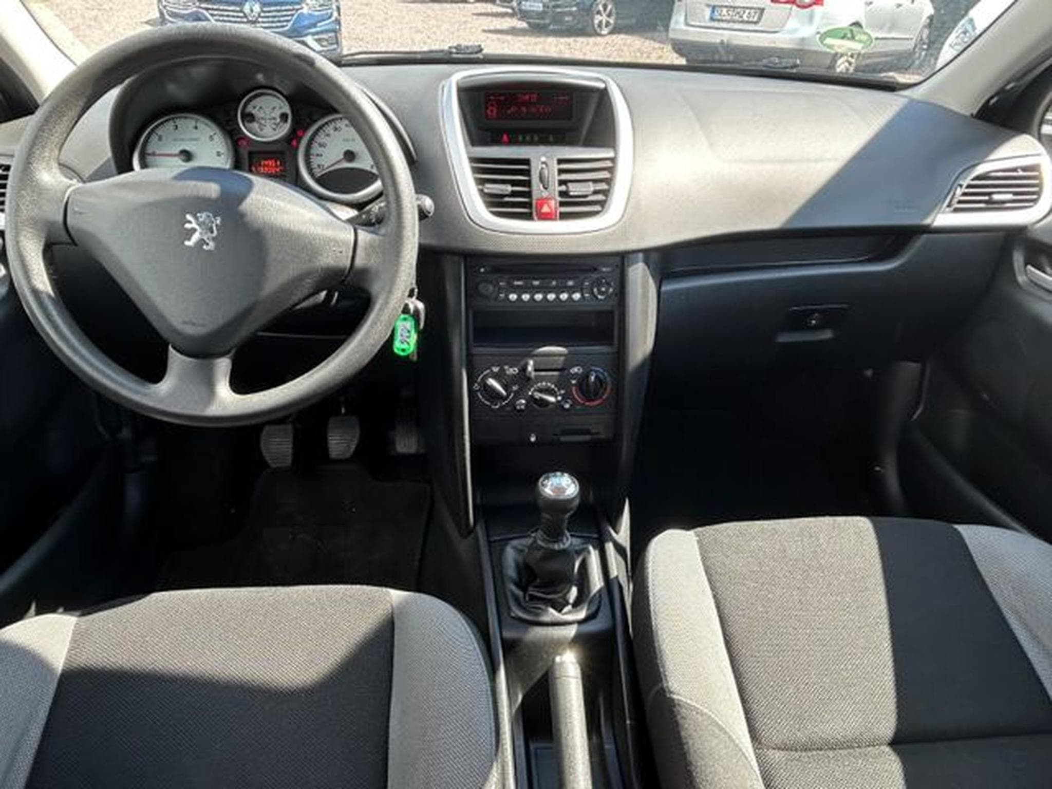 Peugeot 207 207 Lim. Tendance *Klima*TÜV* (2007) - Photo 10