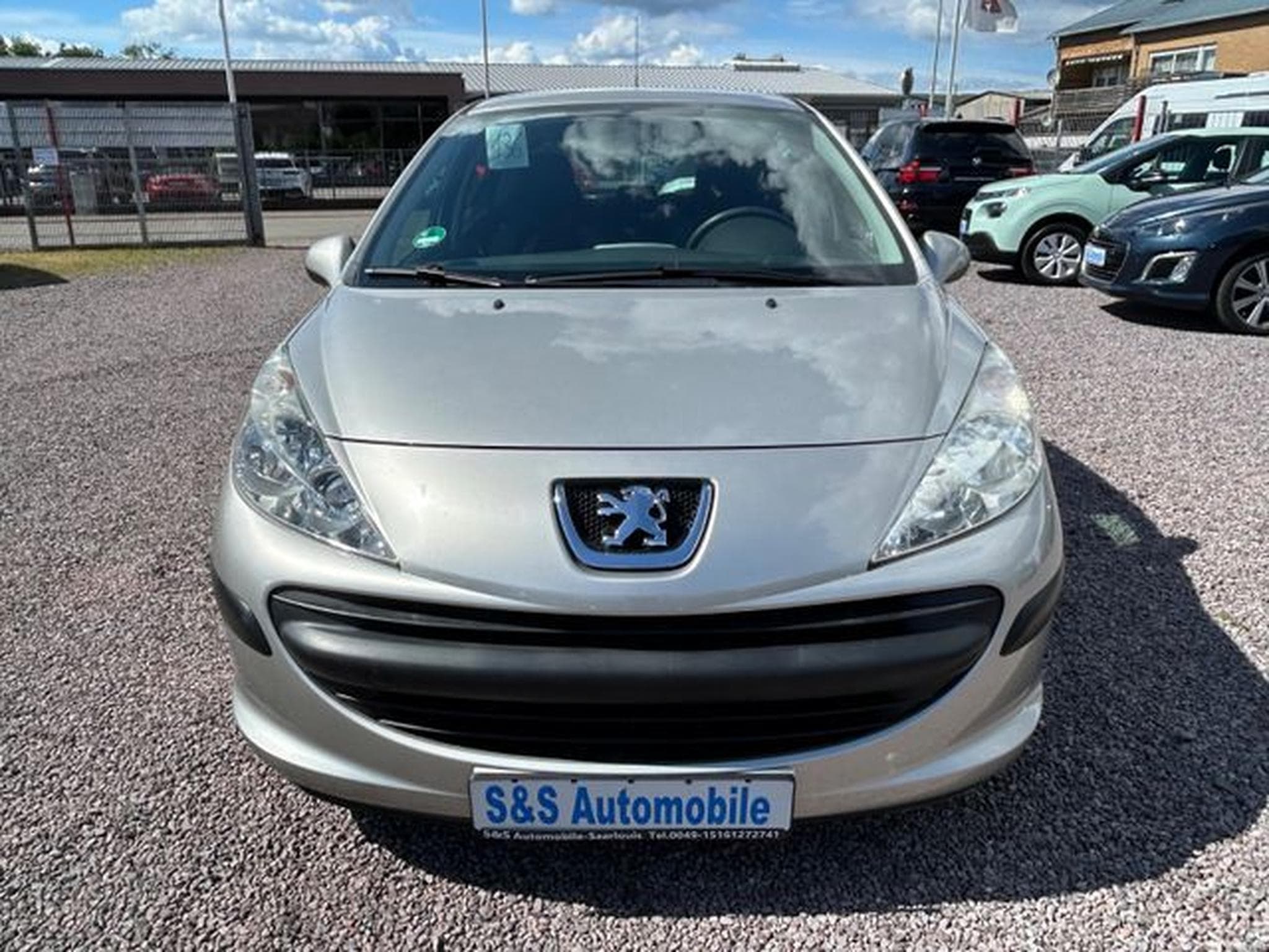 Peugeot 207 207 Lim. Tendance *Klima*TÜV* (2007) - Photo 2