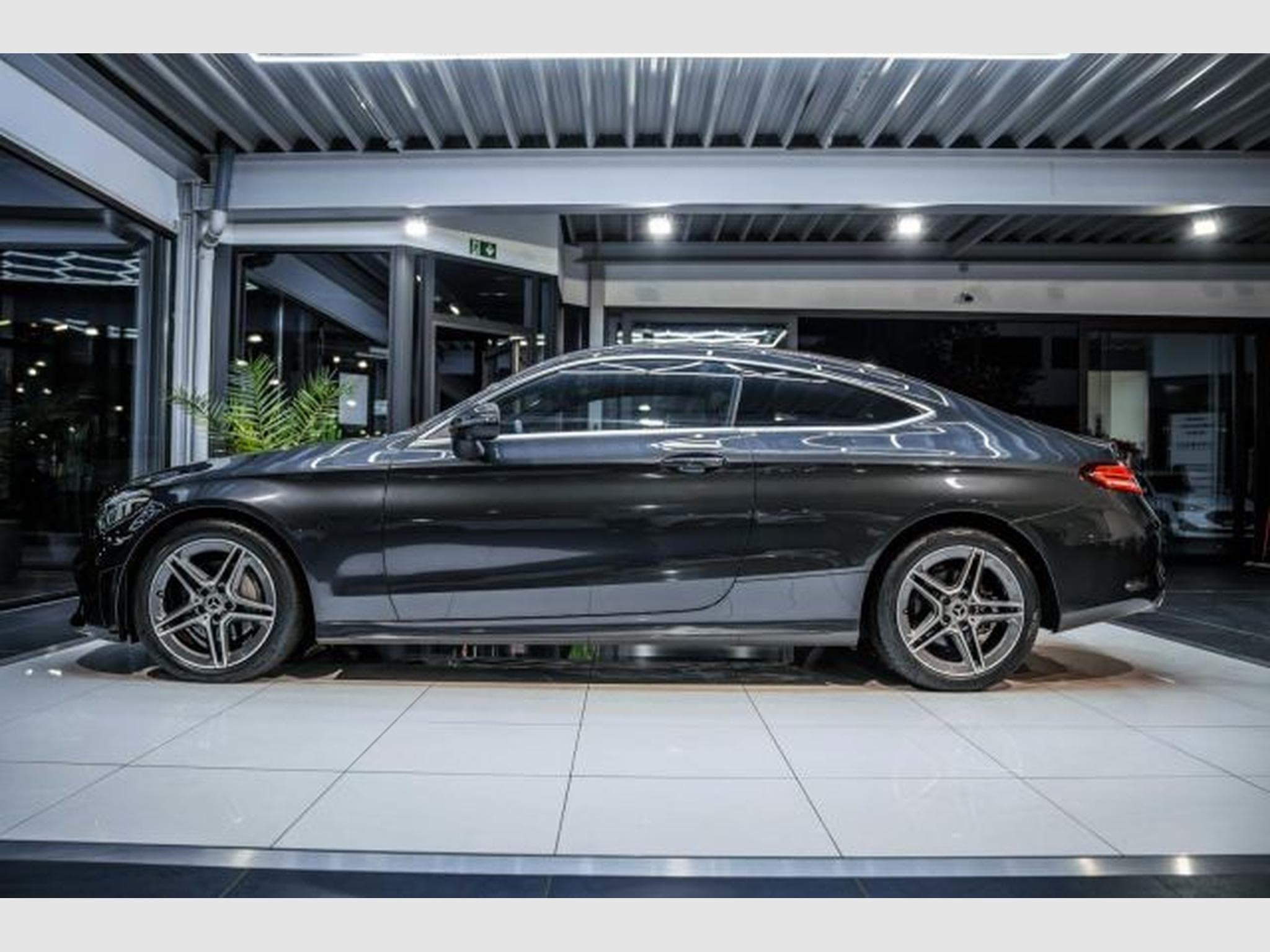 Mercedes C 220 C220d 9G troni 4Matic AMG-Line NAVI LED RFK 1.HD (2020) - Photo 11