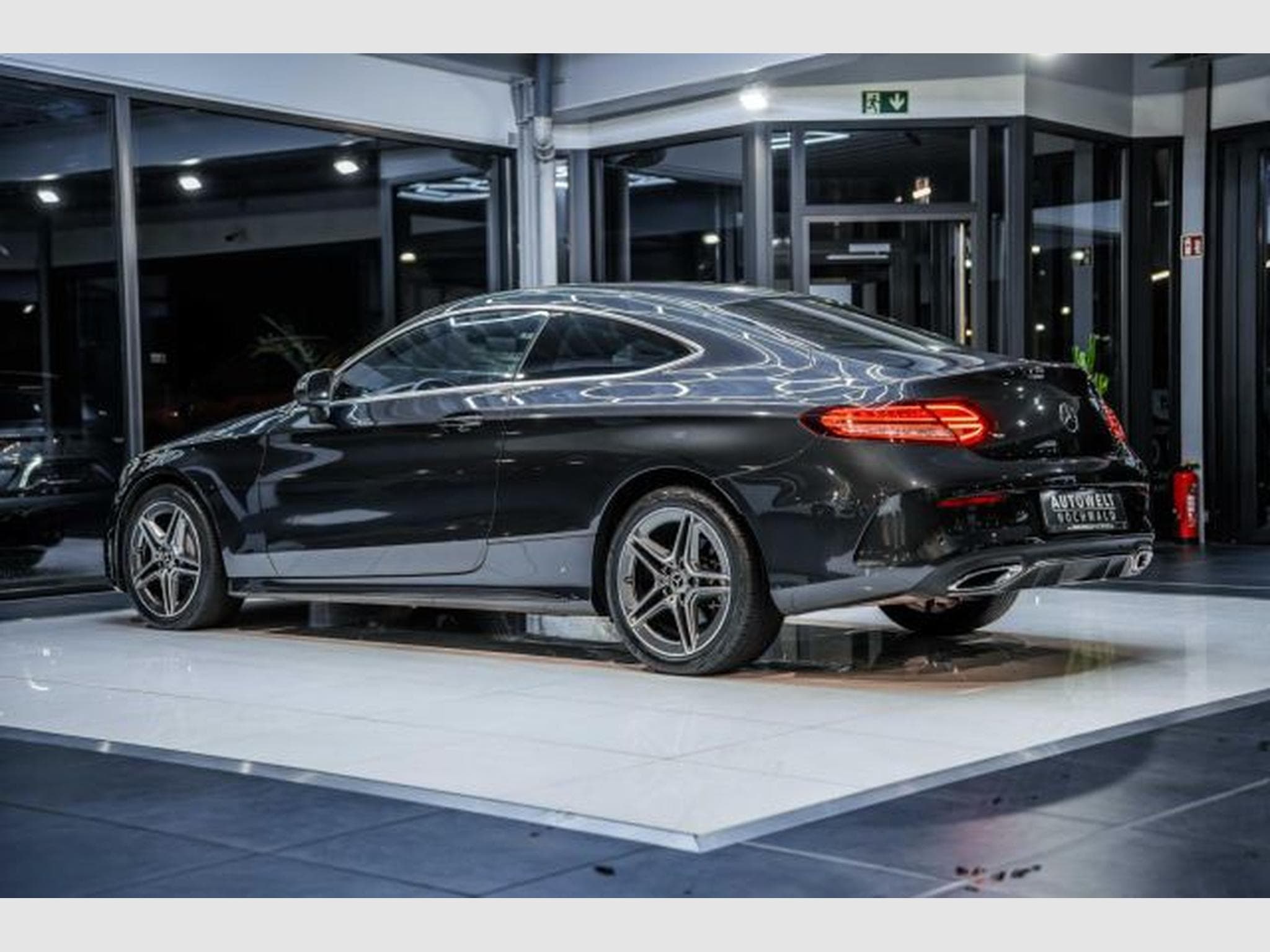 Mercedes C 220 C220d 9G troni 4Matic AMG-Line NAVI LED RFK 1.HD (2020) - Photo 12