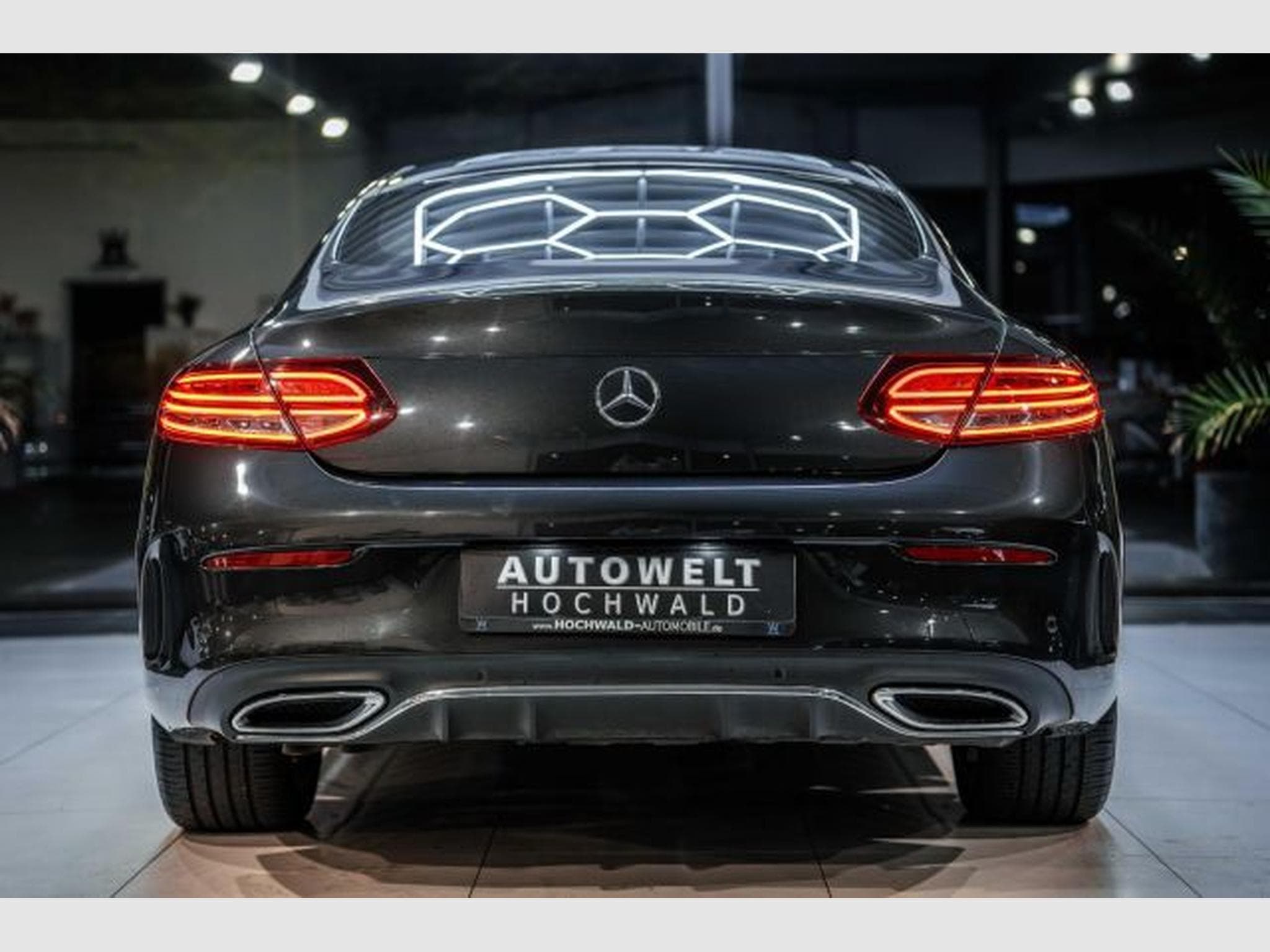 Mercedes C 220 C220d 9G troni 4Matic AMG-Line NAVI LED RFK 1.HD (2020) - Photo 13