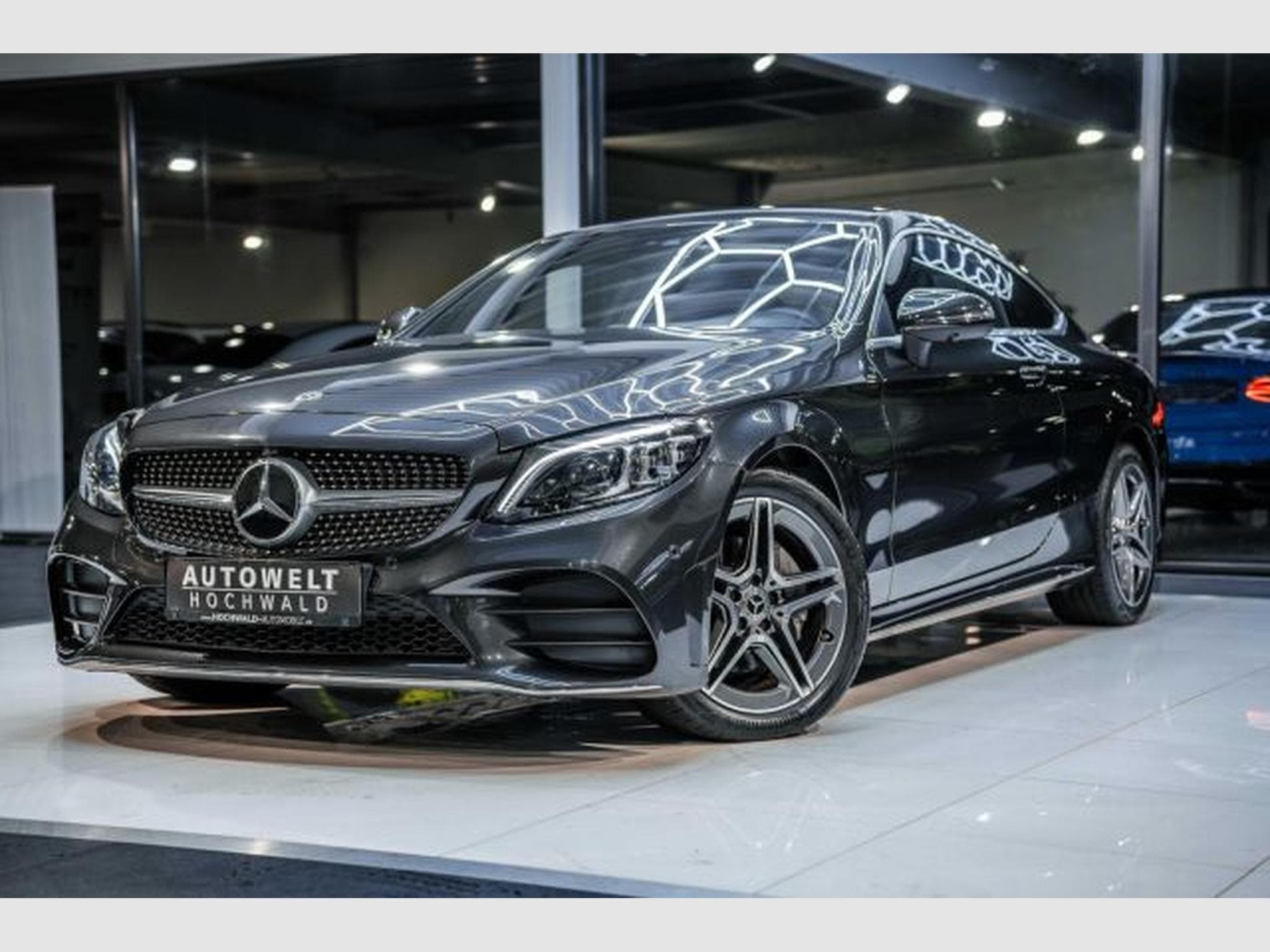 Mercedes C 220 C220d 9G troni 4Matic AMG-Line NAVI LED RFK 1.HD (2020) - Photo 2