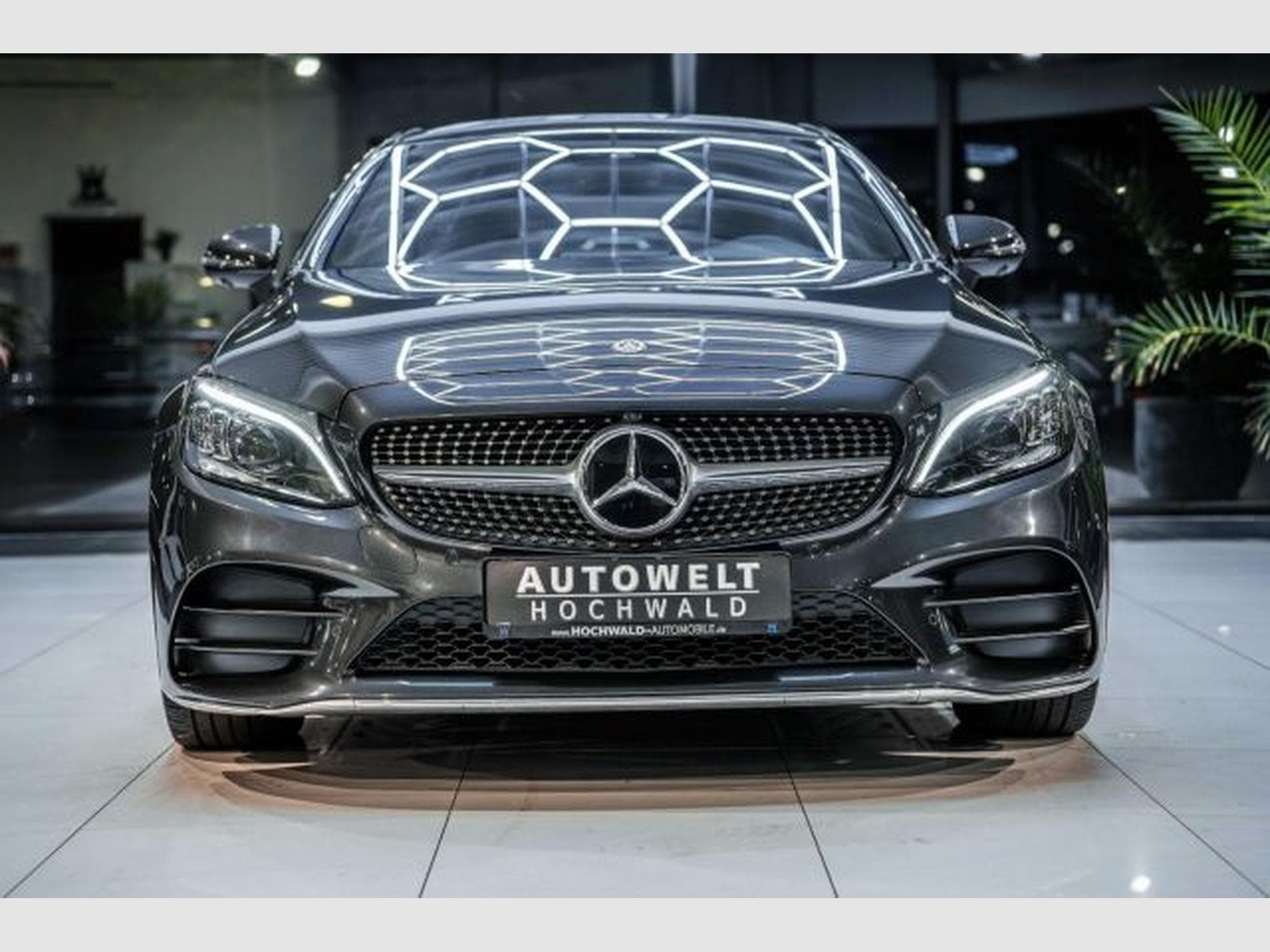 Mercedes C 220 C220d 9G troni 4Matic AMG-Line NAVI LED RFK 1.HD (2020) - Photo 5