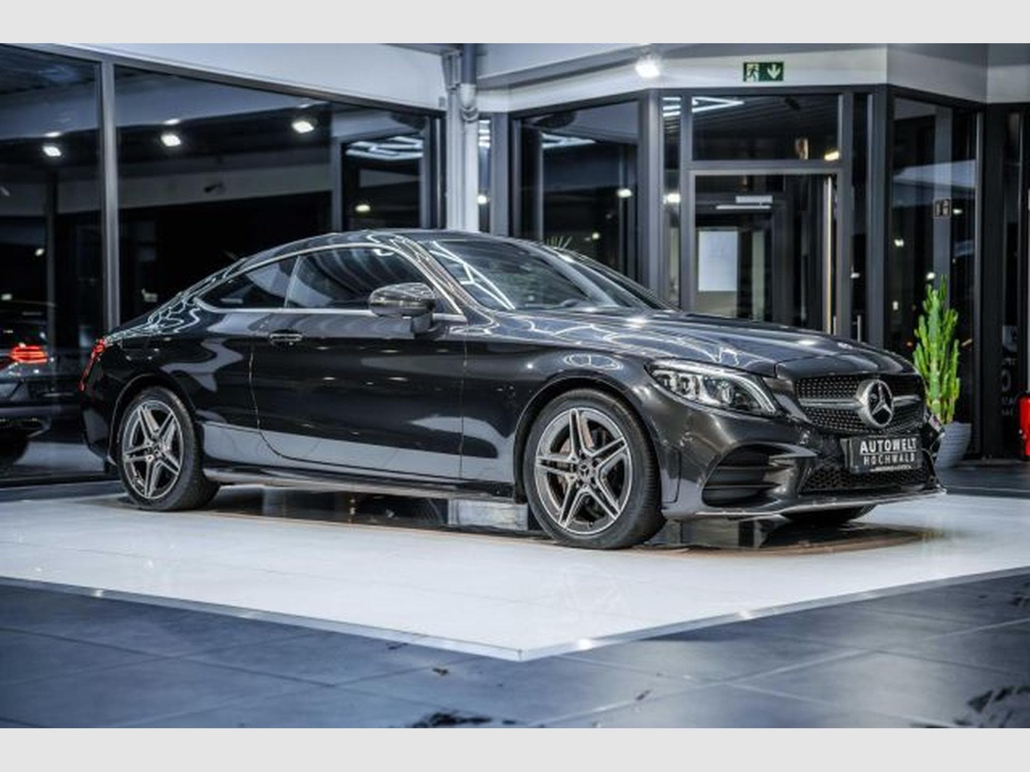Mercedes C 220 C220d 9G troni 4Matic AMG-Line NAVI LED RFK 1.HD (2020) - Photo 6