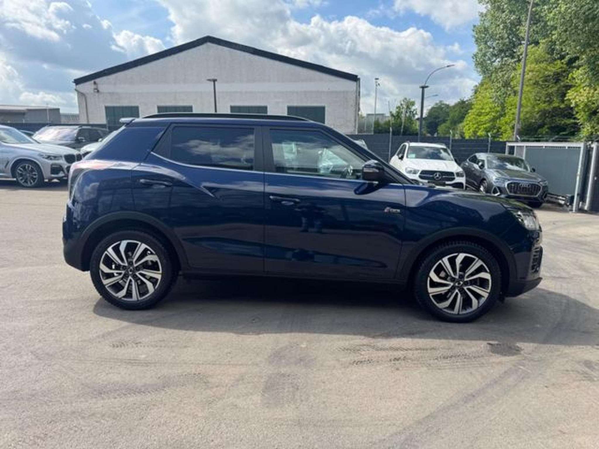 Ssangyong Tivoli TIVOLI 1.5 T-GDi SAPHIRE*LED*NAVI*R-KAMERA* (2021) - Photo 14