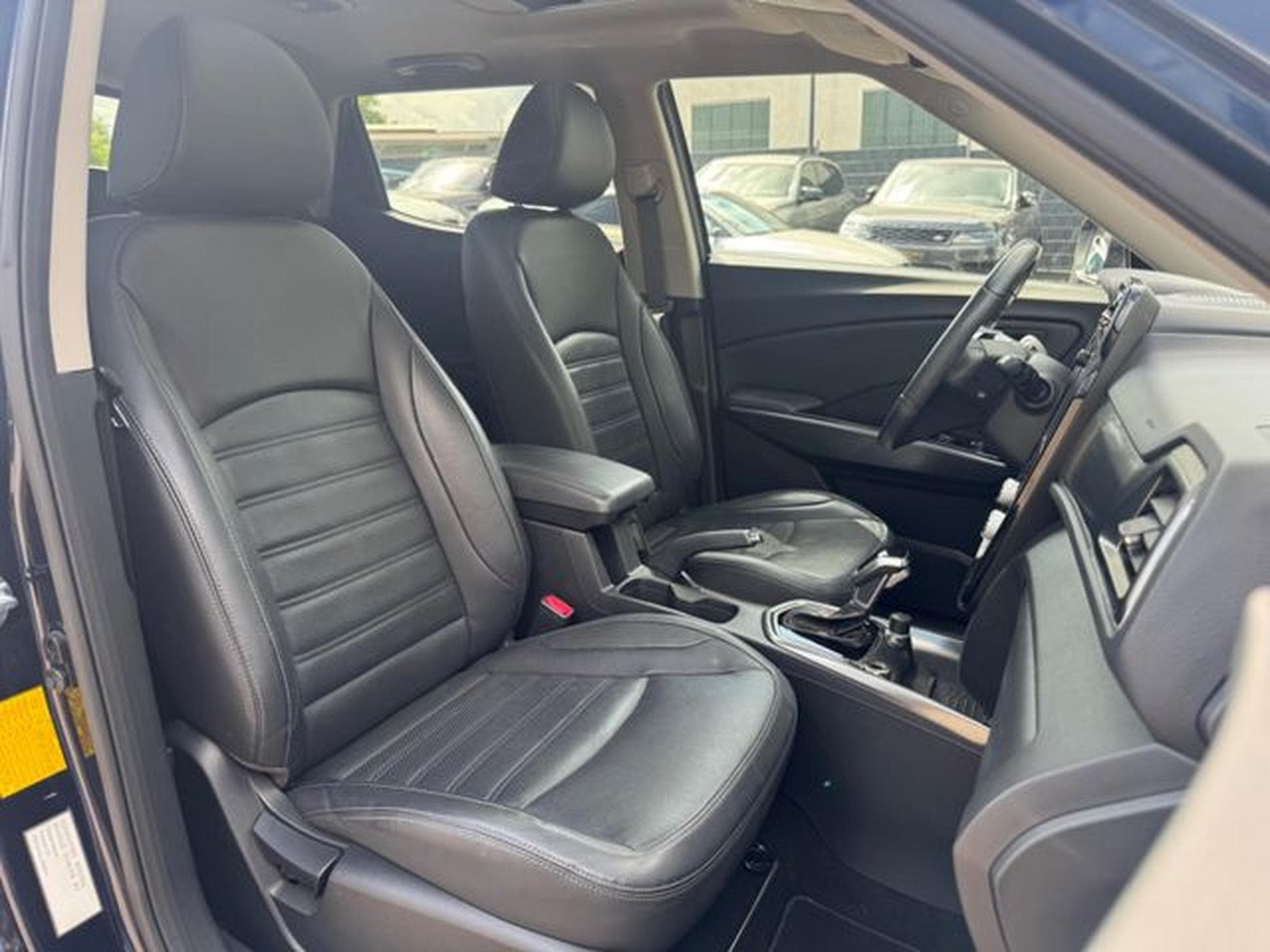 Ssangyong Tivoli TIVOLI 1.5 T-GDi SAPHIRE*LED*NAVI*R-KAMERA* (2021) - Photo 15