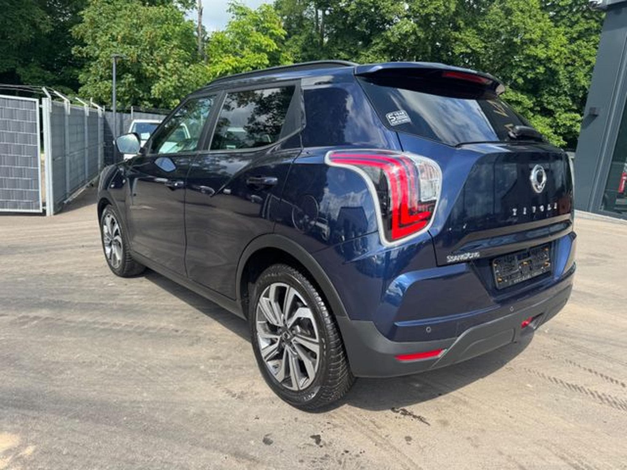 Ssangyong Tivoli TIVOLI 1.5 T-GDi SAPHIRE*LED*NAVI*R-KAMERA* (2021) - Photo 8