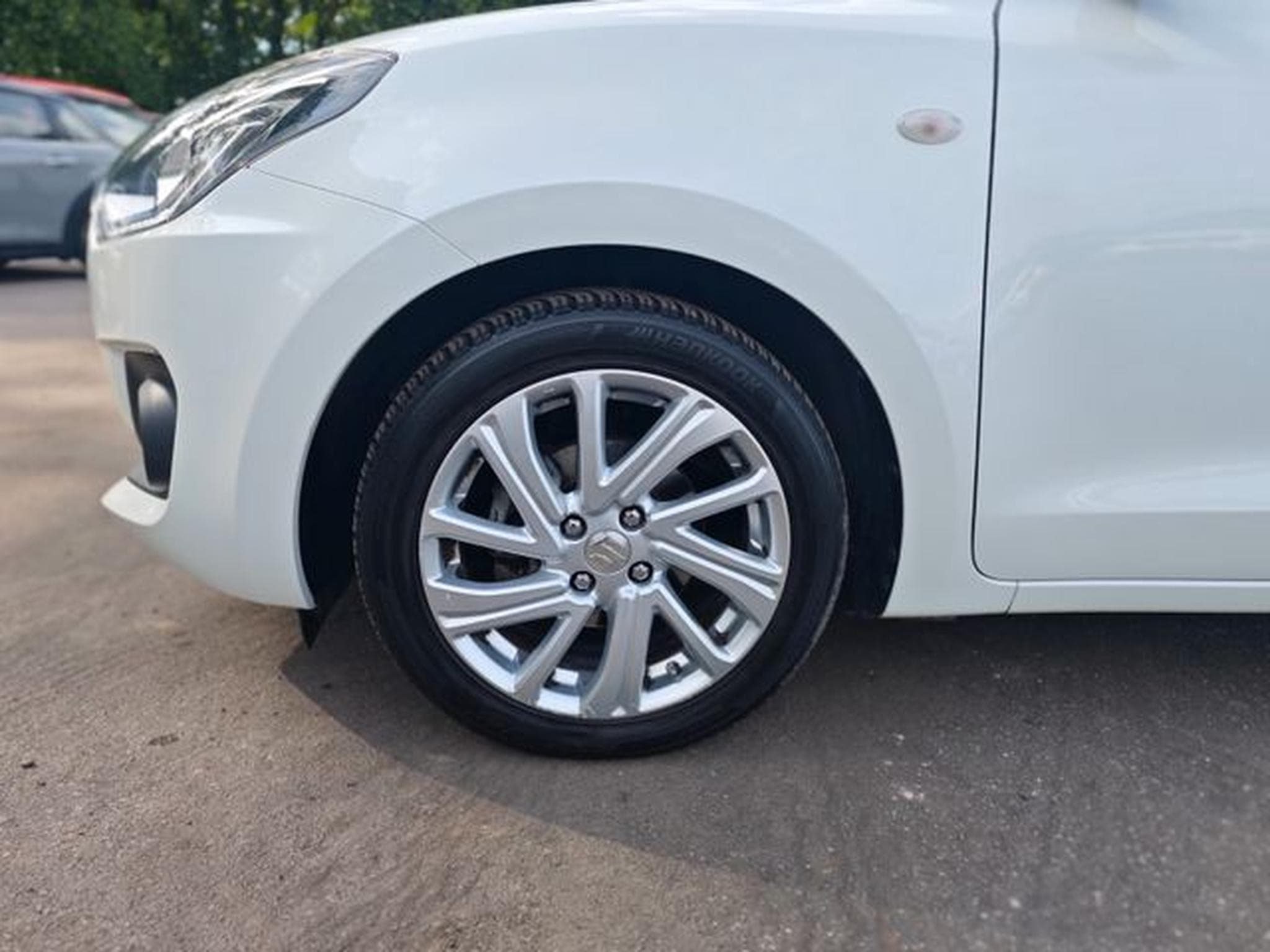 Suzuki Swift SWIFT COMFORT*AUTOMATIK*KAM*KLIMA*ALU*NAVI* (2022) - Photo 11
