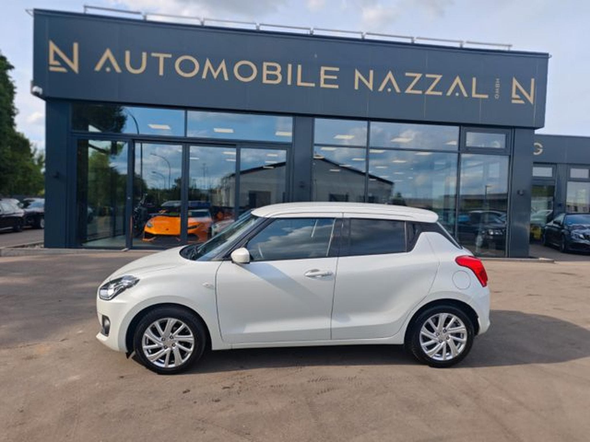 Suzuki Swift SWIFT COMFORT*AUTOMATIK*KAM*KLIMA*ALU*NAVI* (2022) - Photo 13