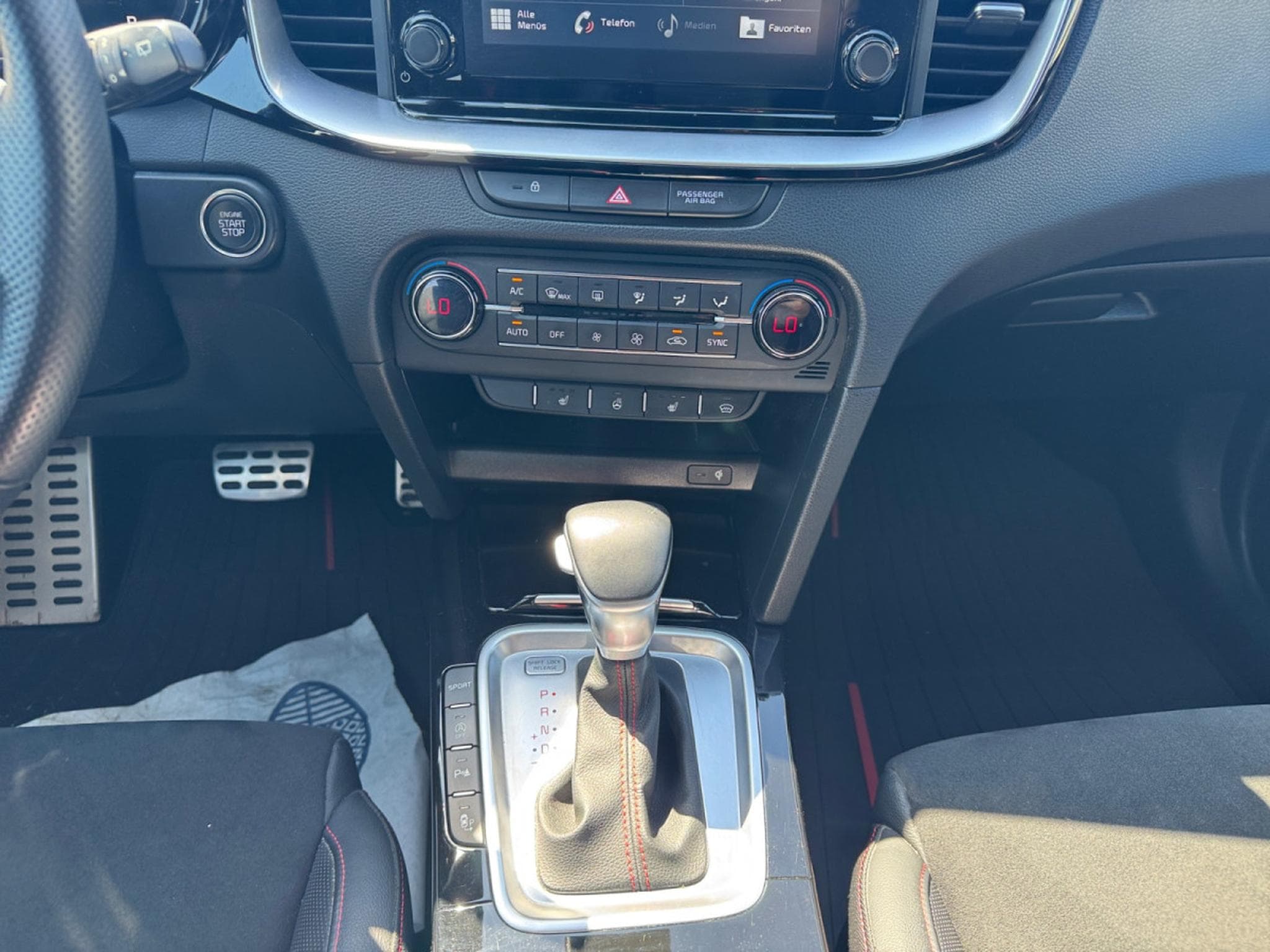Kia Ceed GT 1.6 T DCT ISG (2020) - Foto 15