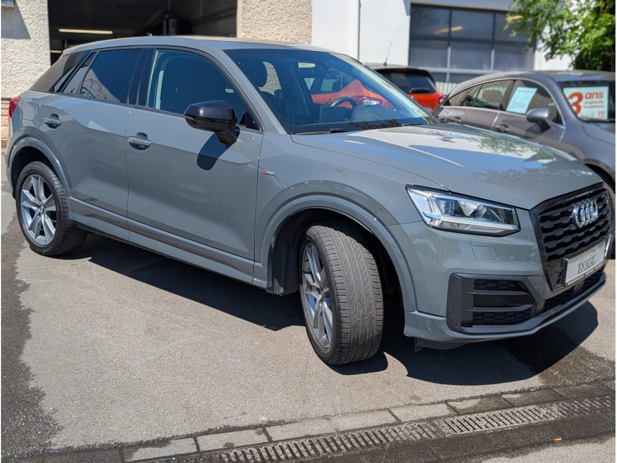 Audi Q2 1.5 TFSI S-LINE DSG (2020) - Foto 4