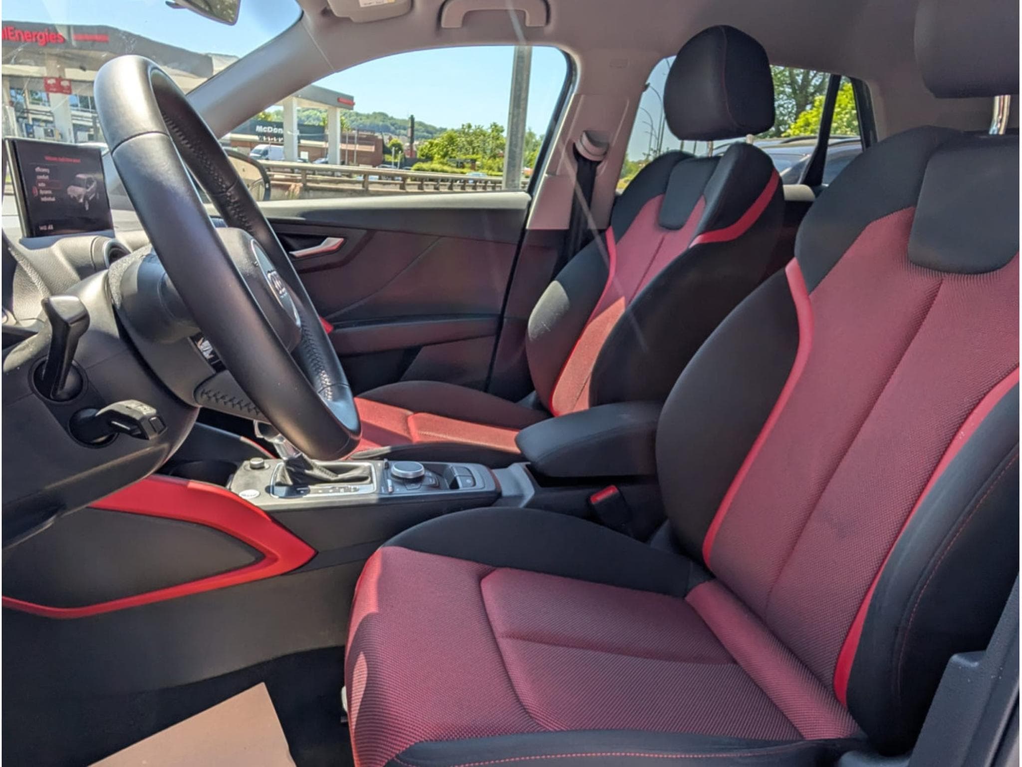 Audi Q2 1.5 TFSI S-LINE DSG (2020) - Foto 7