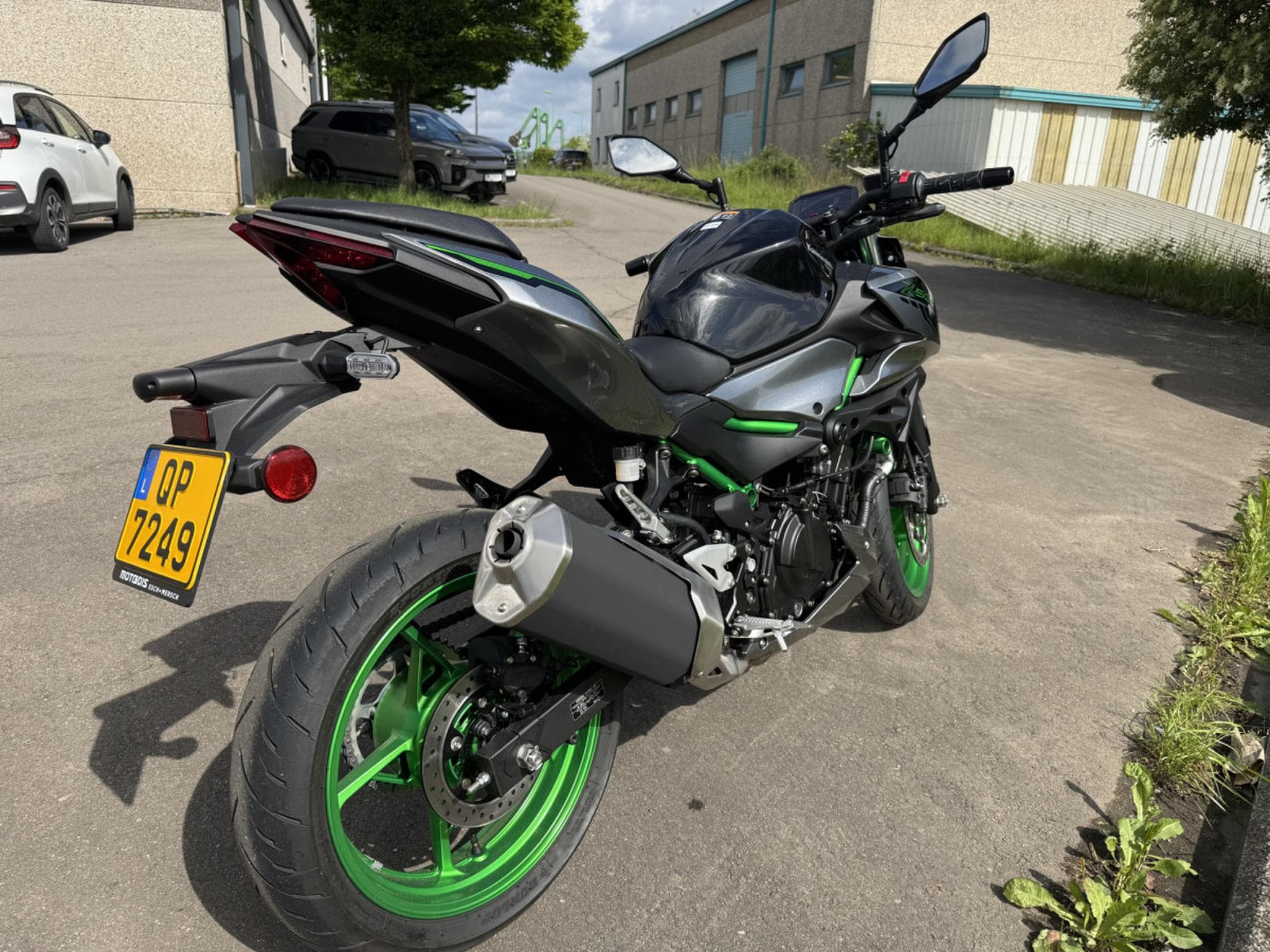 Kawasaki Z 500 SE (2026) - Photo 4