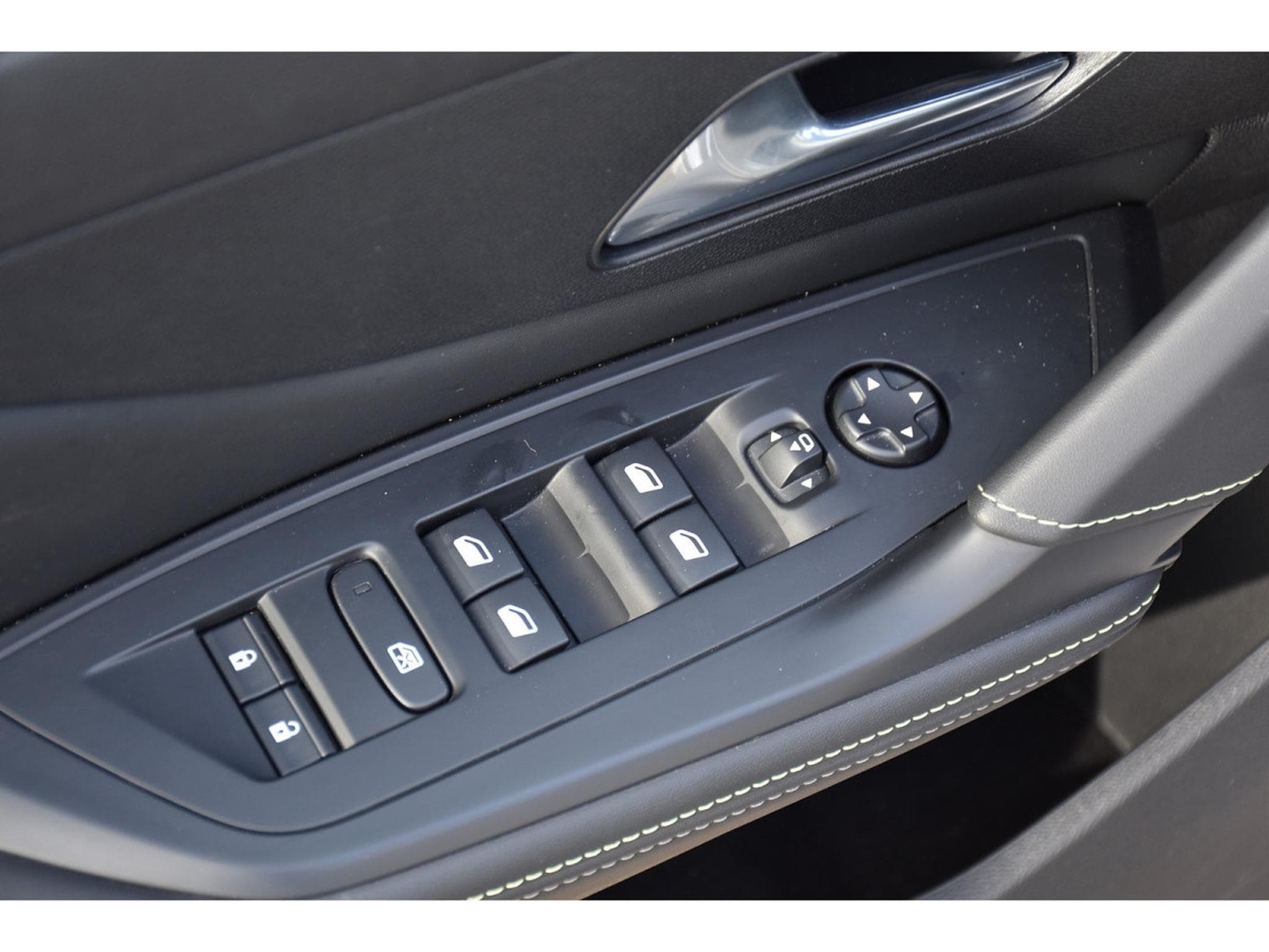 Peugeot 308 SW 1.6 PHEV Hybrid 225 GT e-EAT8 FOCAL ACC CAM360 1° MAIN (2024) - Foto 22