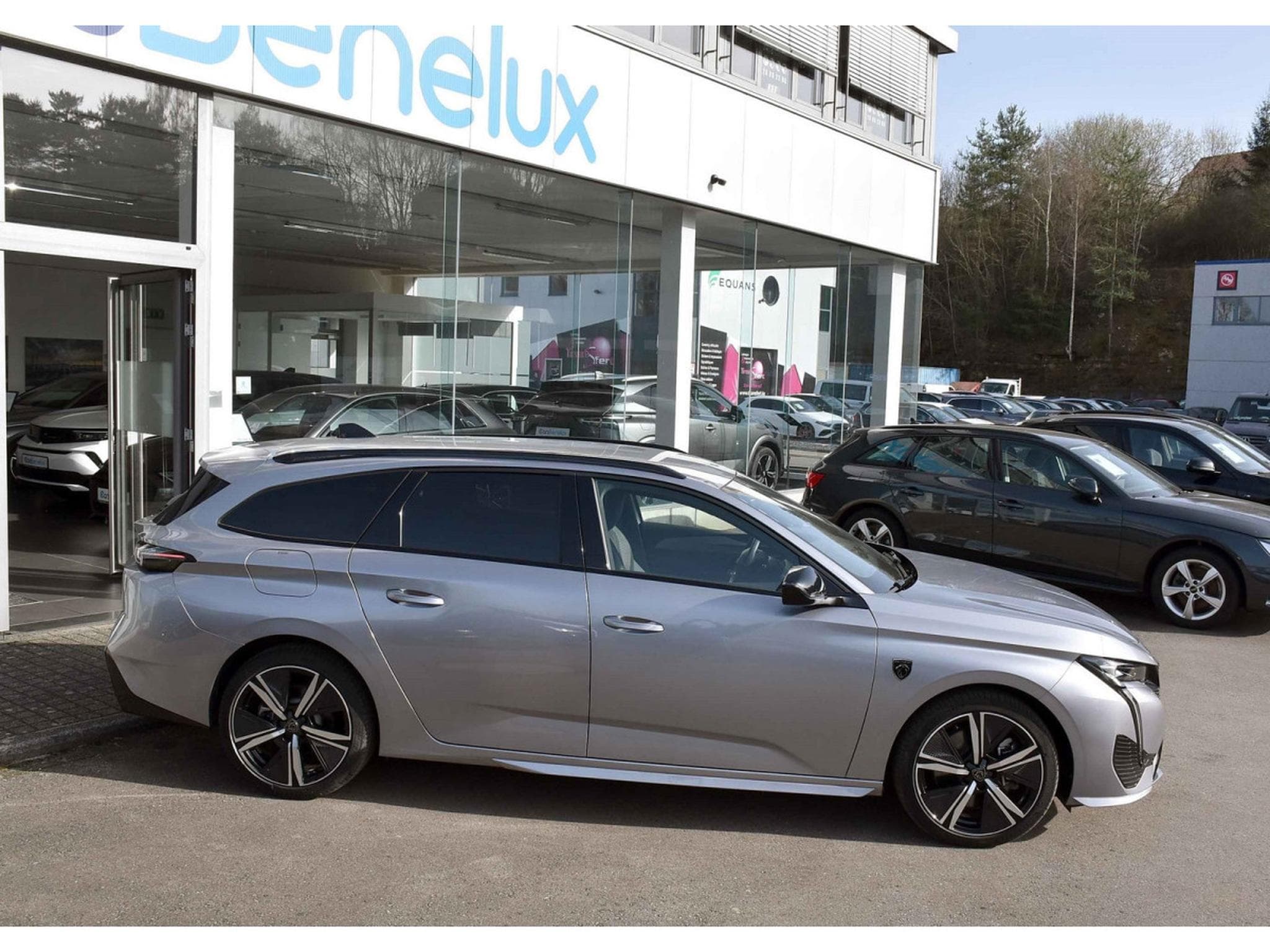 Peugeot 308 SW 1.6 PHEV Hybrid 225 GT e-EAT8 FOCAL ACC CAM360 1° MAIN (2024) - Foto 3