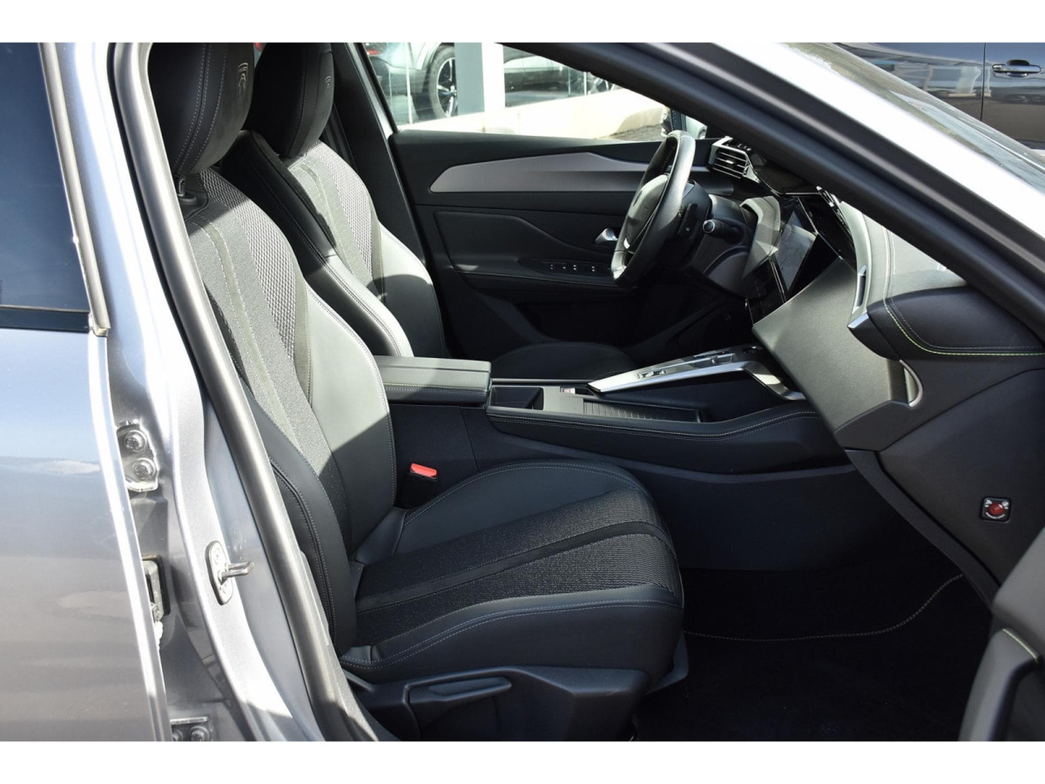 Peugeot 308 SW 1.6 PHEV Hybrid 225 GT e-EAT8 FOCAL ACC CAM360 1° MAIN (2024) - Foto 7
