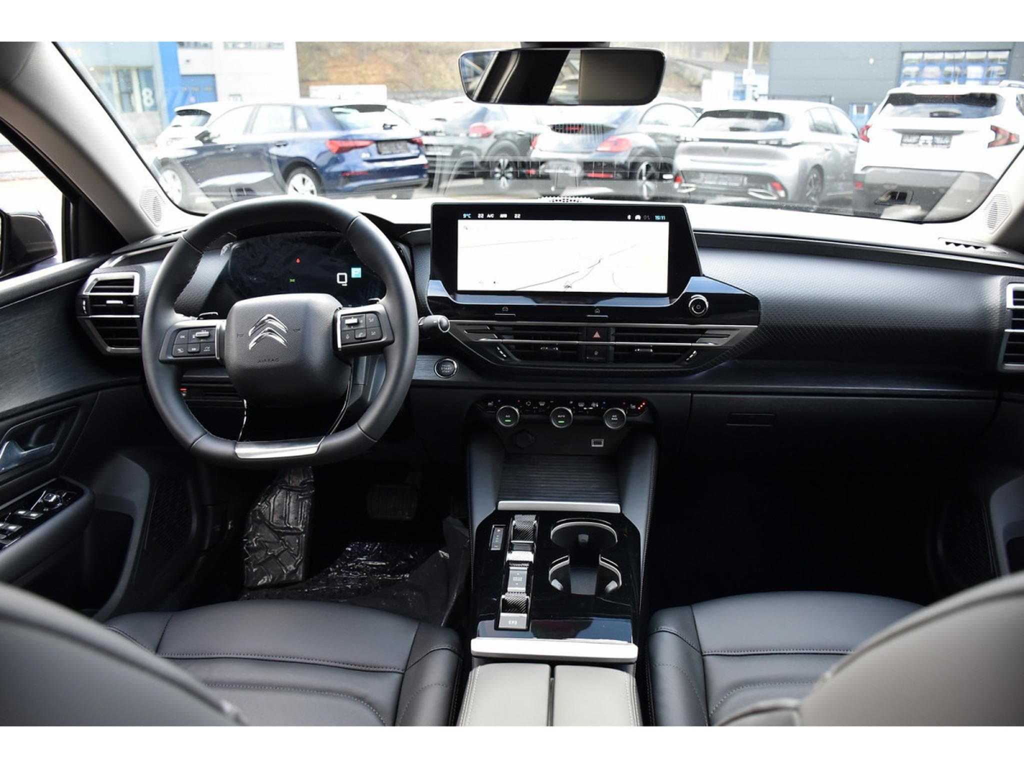 Citroën C5 X 1.2 PureTech PLUS EAT8 CUIR ACC HUD LANE NEUVE (2024) - Foto 9
