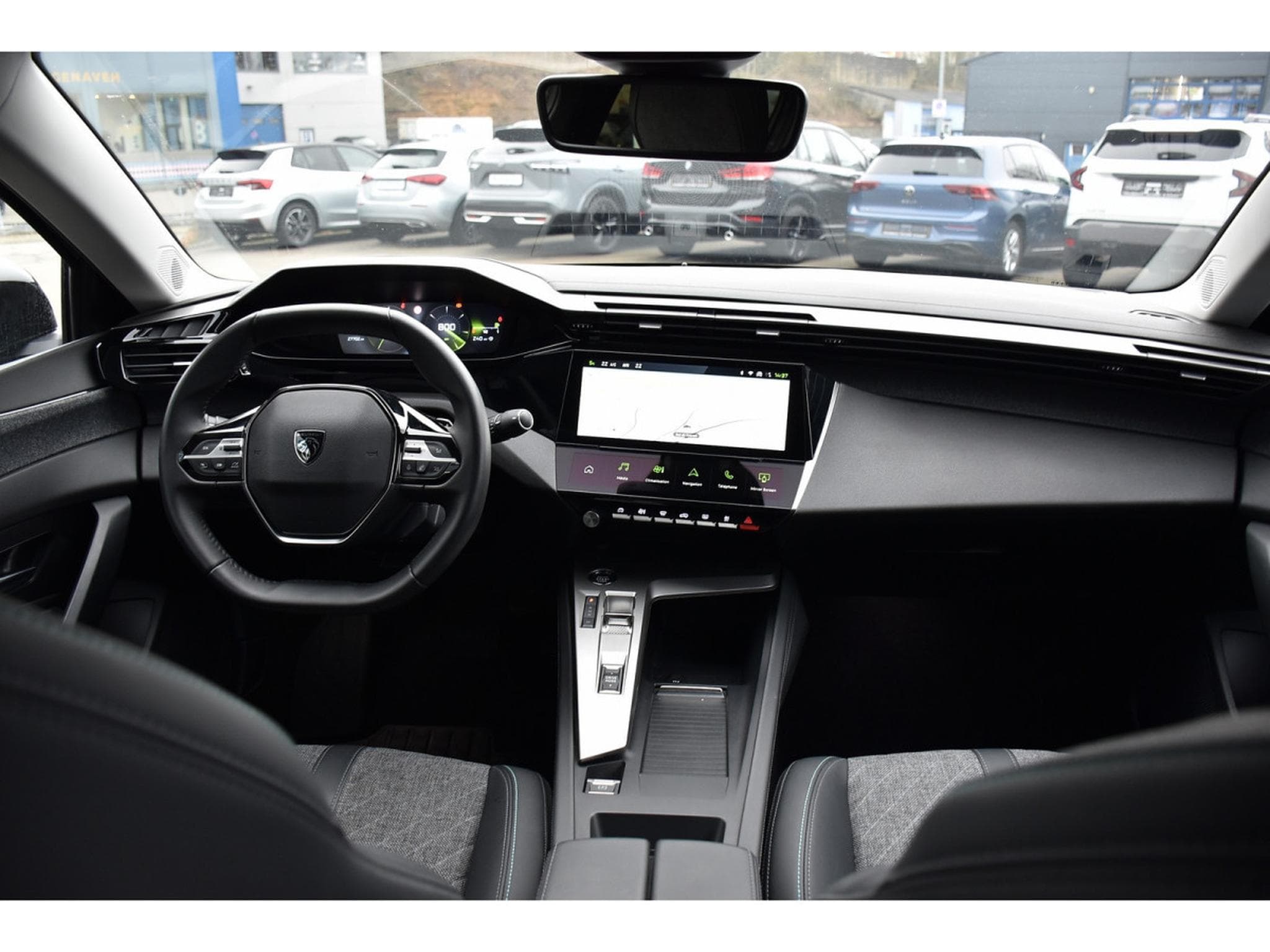 Peugeot 408 1.2 PureTech Allure EAT8 ACC LANE GPS CAM 1° MAIN (2024) - Foto 9