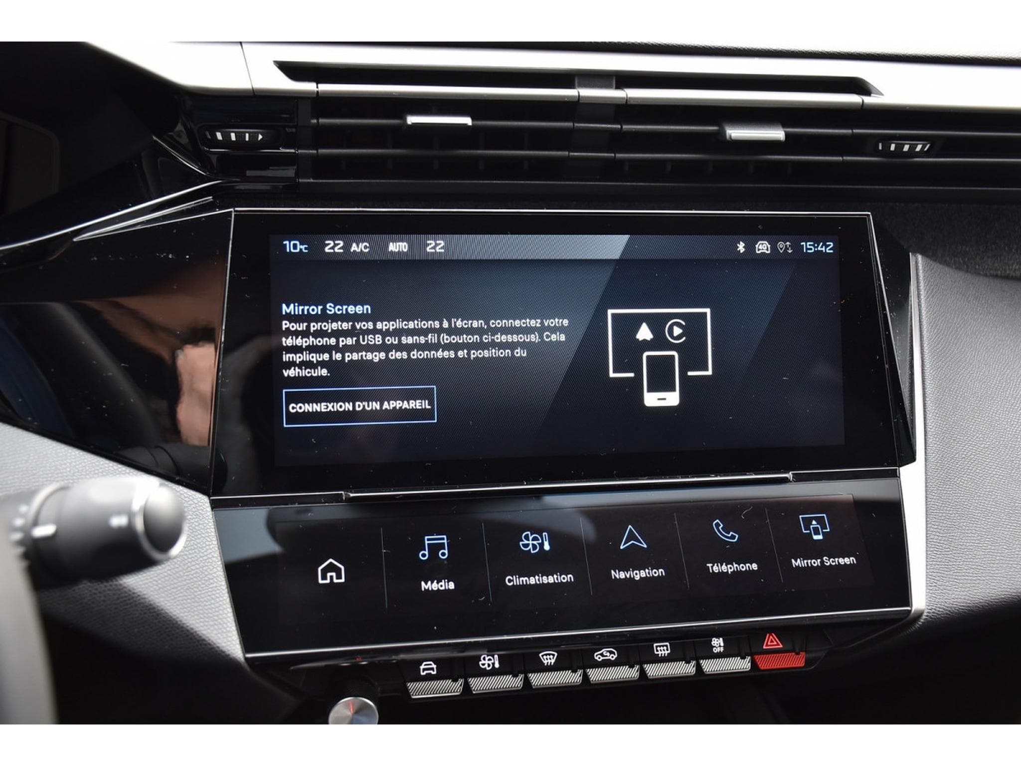Peugeot 408 1.2 PureTech Allure EAT8 ACC LANE GPS CAM 1° MAIN (2024) - Foto 13