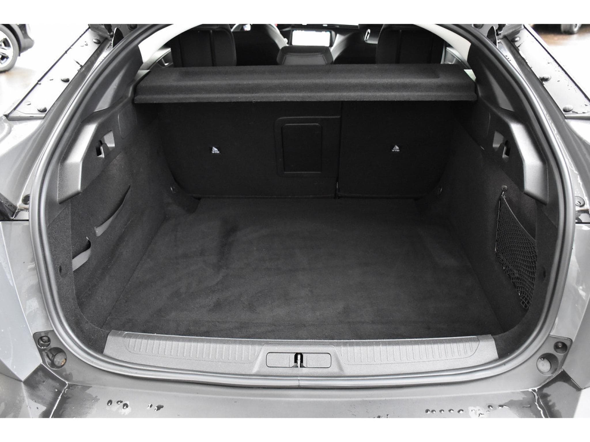 Peugeot 408 1.2 PureTech Allure EAT8 ACC LANE GPS CAM 1° MAIN (2024) - Foto 22