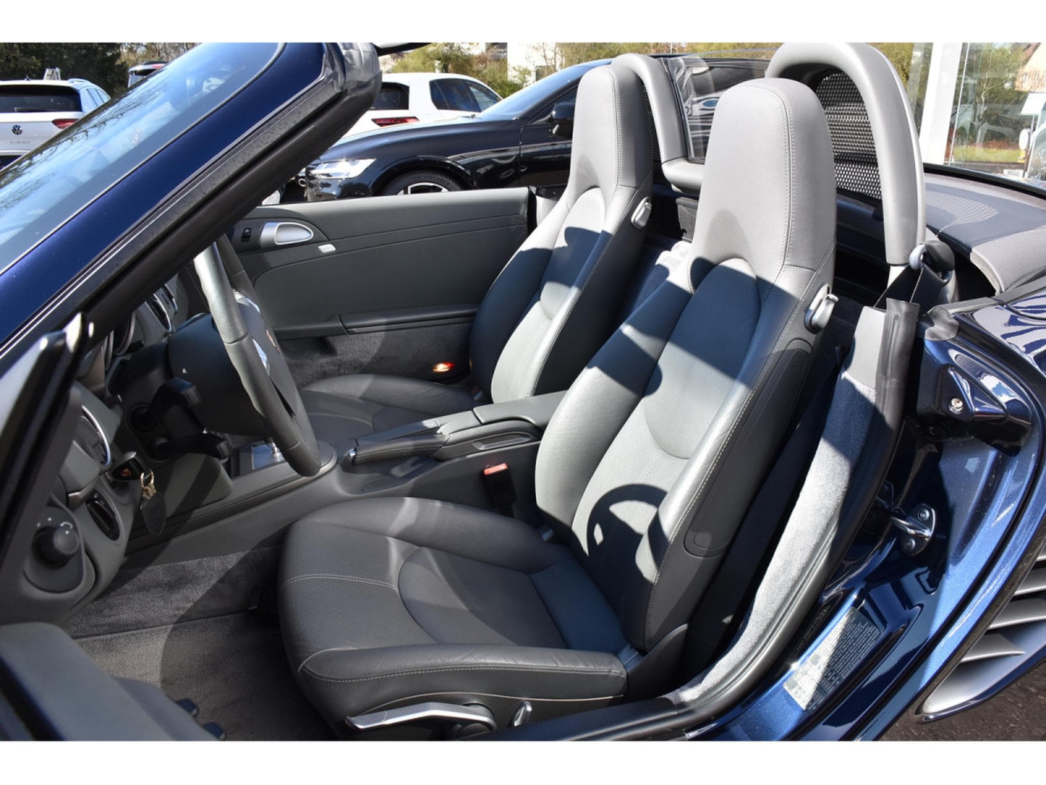 Porsche Boxster 2.7 Tiptronic S CUIR PDC 1° MAIN CARNET PORSCHE (2007) - Foto 8