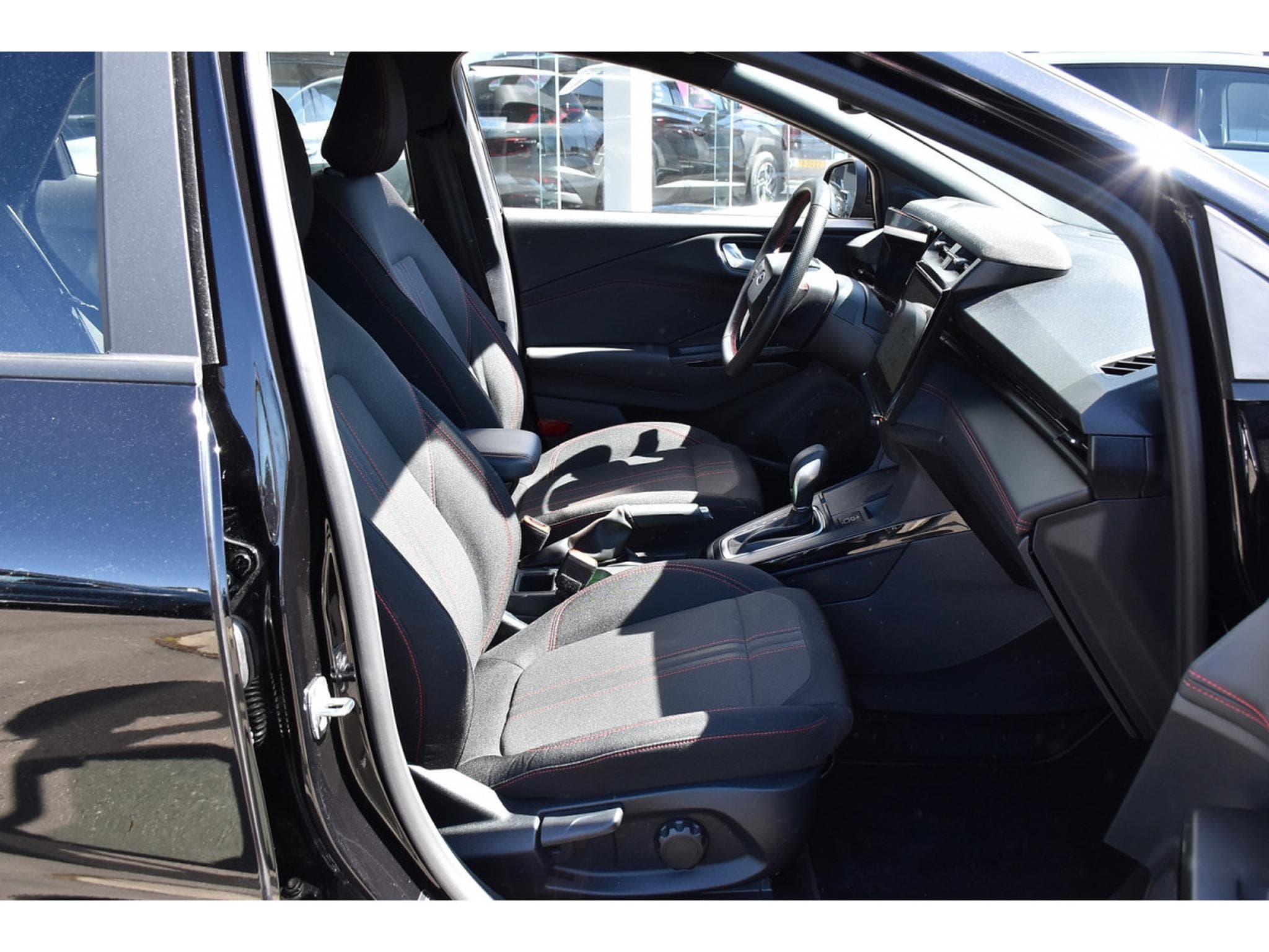 Ford Puma 1.0 EcoBoost ST-Line Auto. REGUL GPS LANE CAM 1° MAIN (2025) - Foto 7