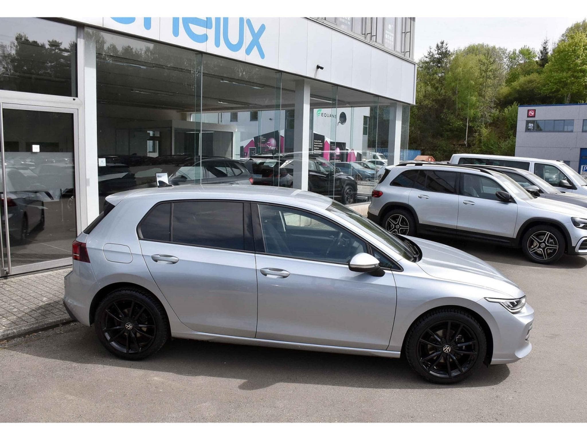 VW Golf 2.0 TDI Life GARANTIE 2028 ACC TRAVEL SIDE CAM ATT RMQ 1° M. (2025) - Foto 3
