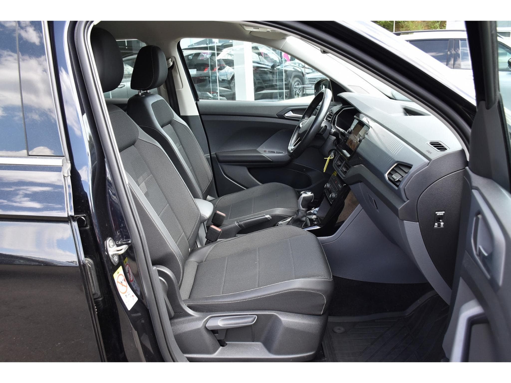 VW T-Cross 1.0 TSI Style DSG ACC LANE SIDE GPS LED 1° MAIN (2021) - Foto 7