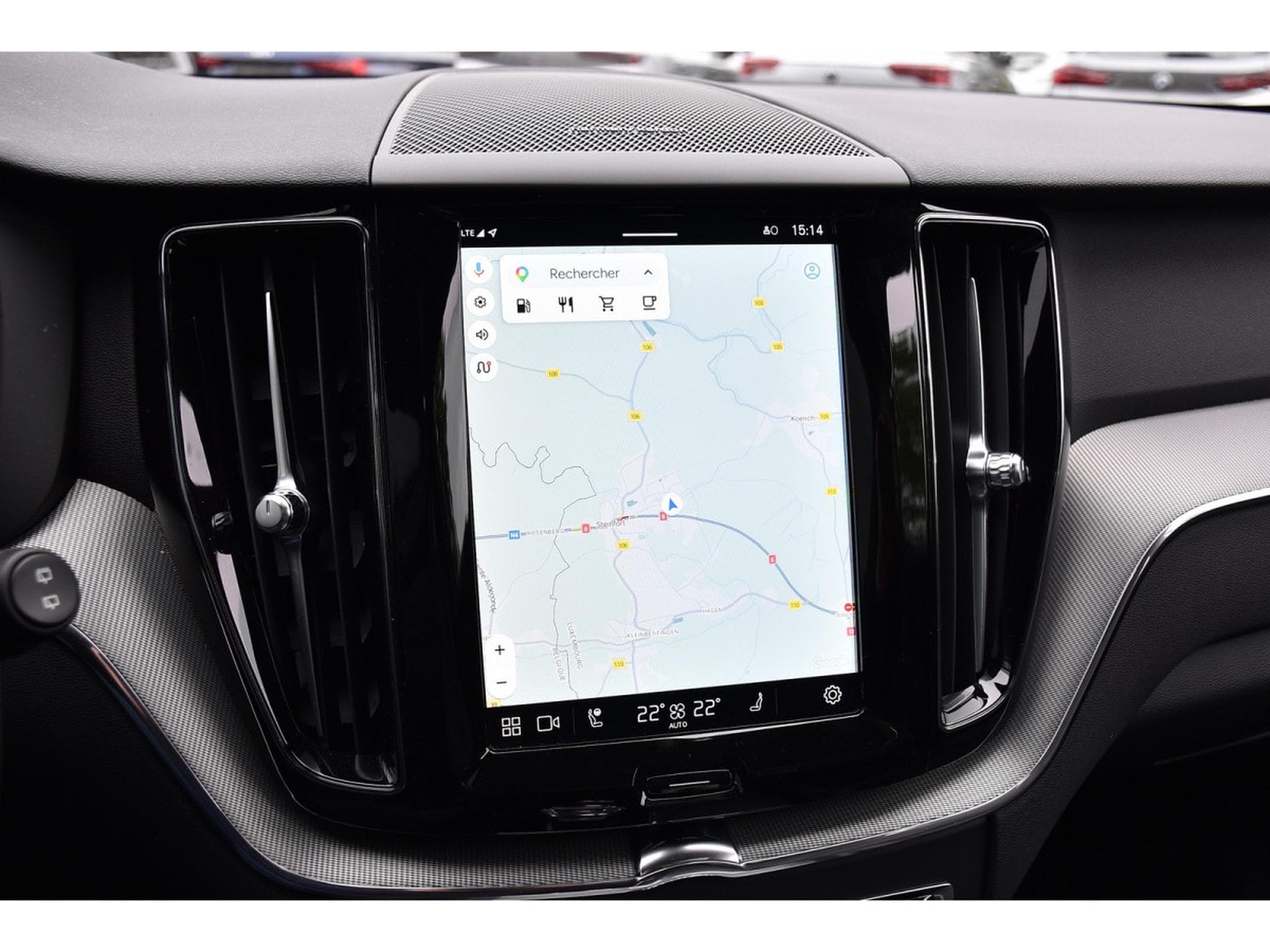 Volvo XC60 2.0 B4 Plus Dark Geartronic TO CUIR MEMO HARMAN PILOT 1°MAIN (2024) - Foto 11