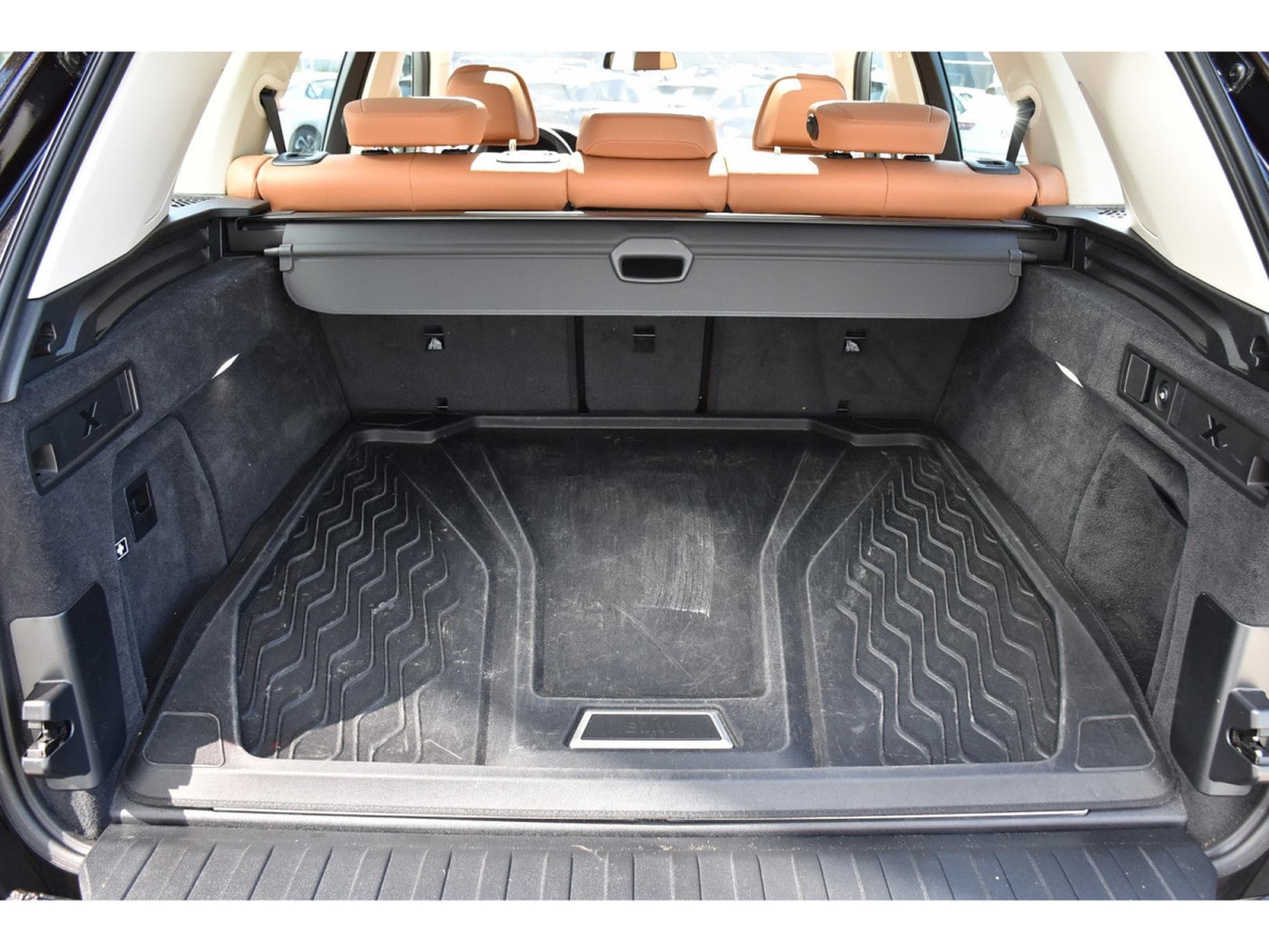 BMW X5 3.0A xDrive45e Xline SUSP PNEU PANO MEMO BOWERS ATT RMQ 1° M (2022) - Photo 24
