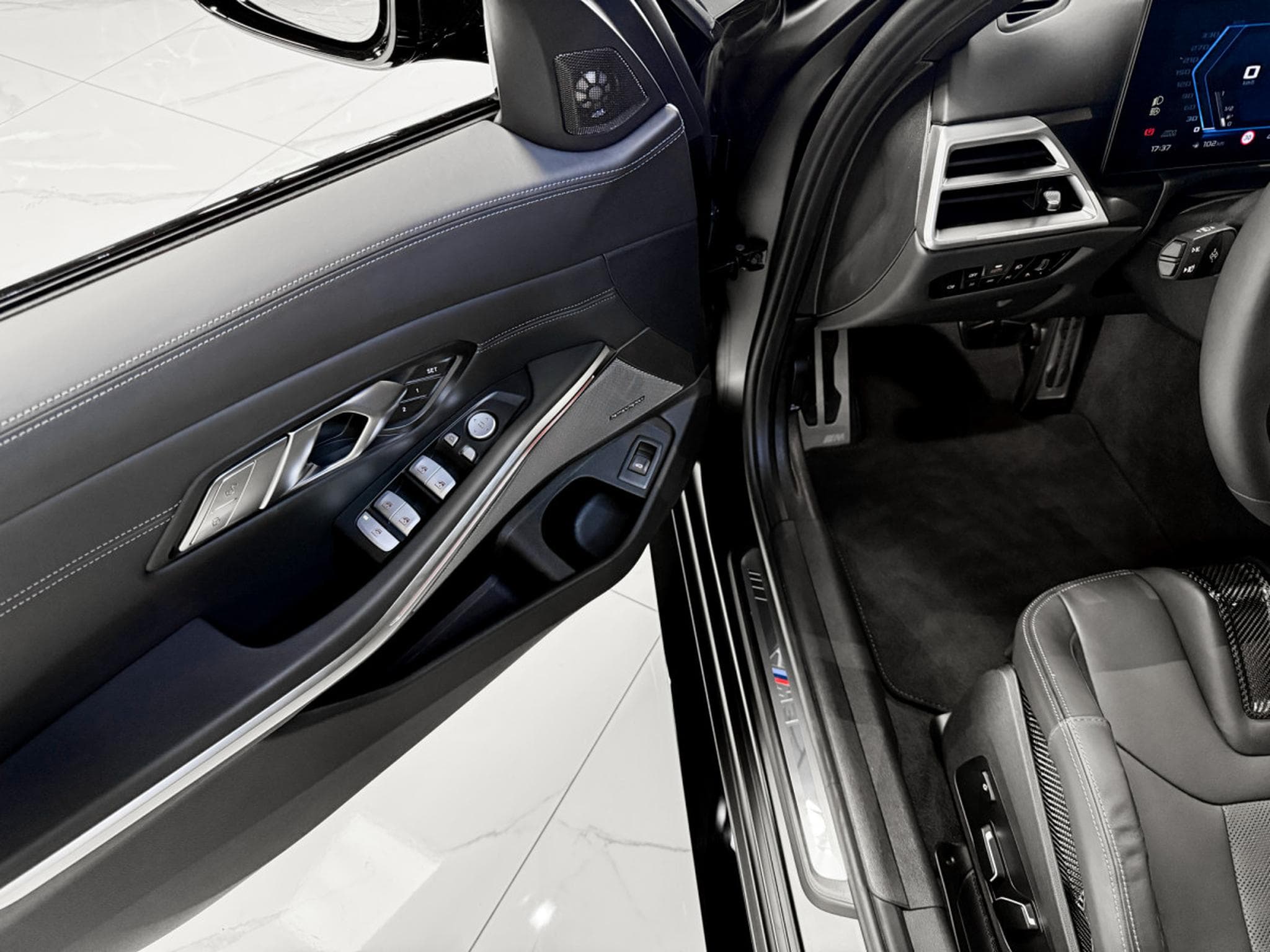 BMW M3 COMPETITION TOURING Xdrive / FULL CARBON / FULL OPTIONS / PP (2025) - Photo 13