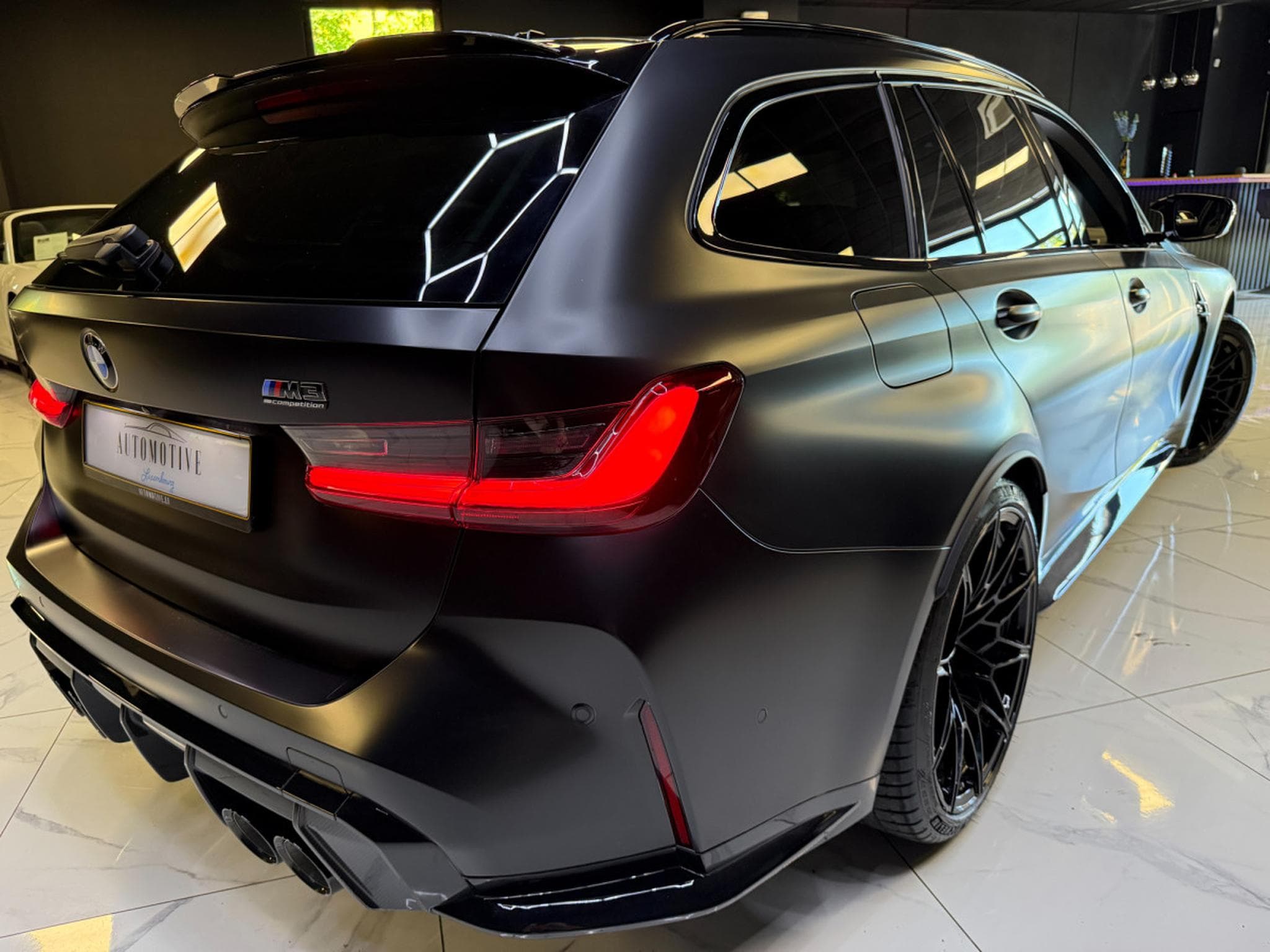 BMW M3 COMPETITION TOURING Xdrive / FULL CARBON / FULL OPTIONS / PP (2025) - Photo 17