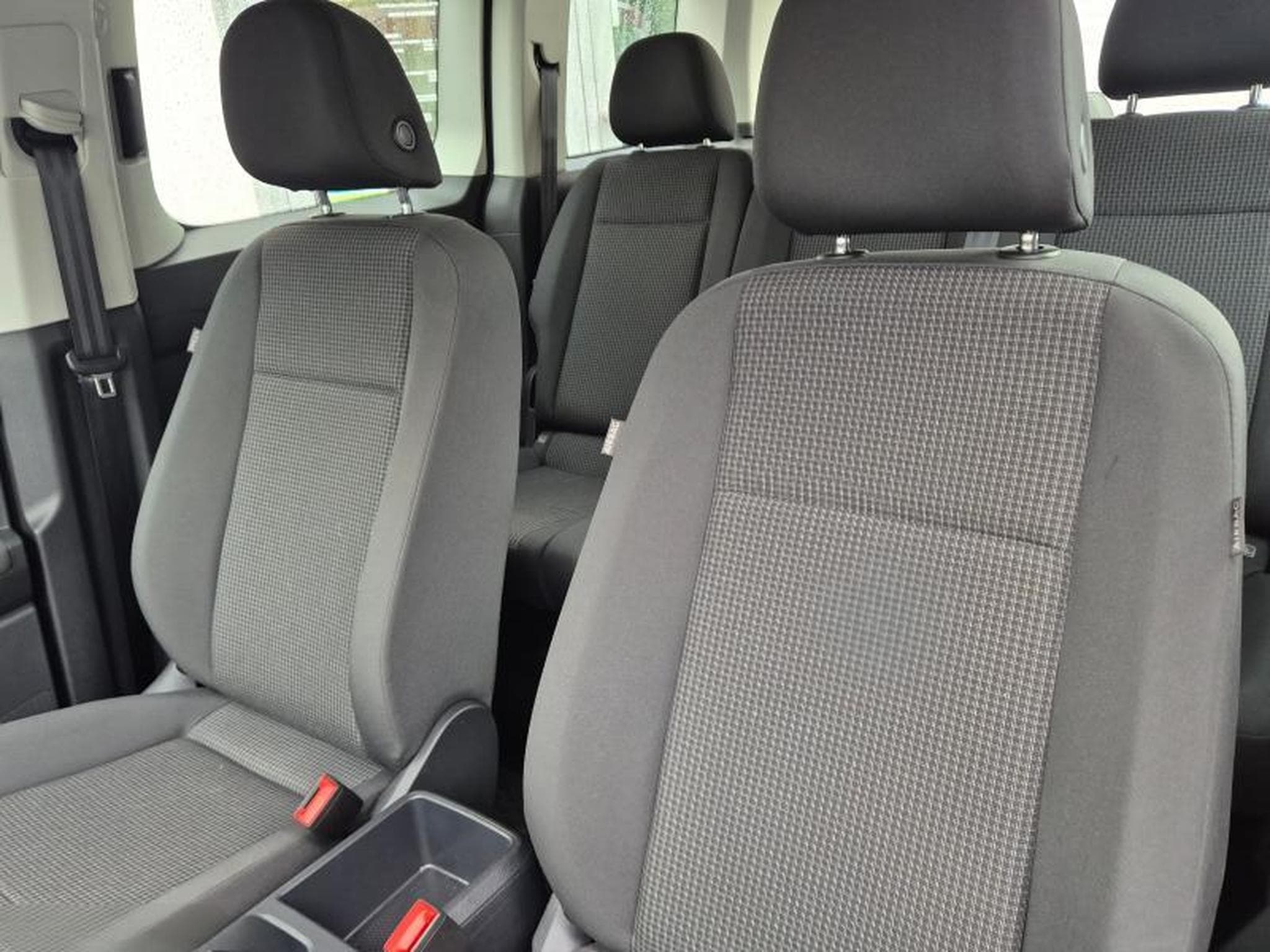 VW Caddy Caddy (2025) - Foto 11
