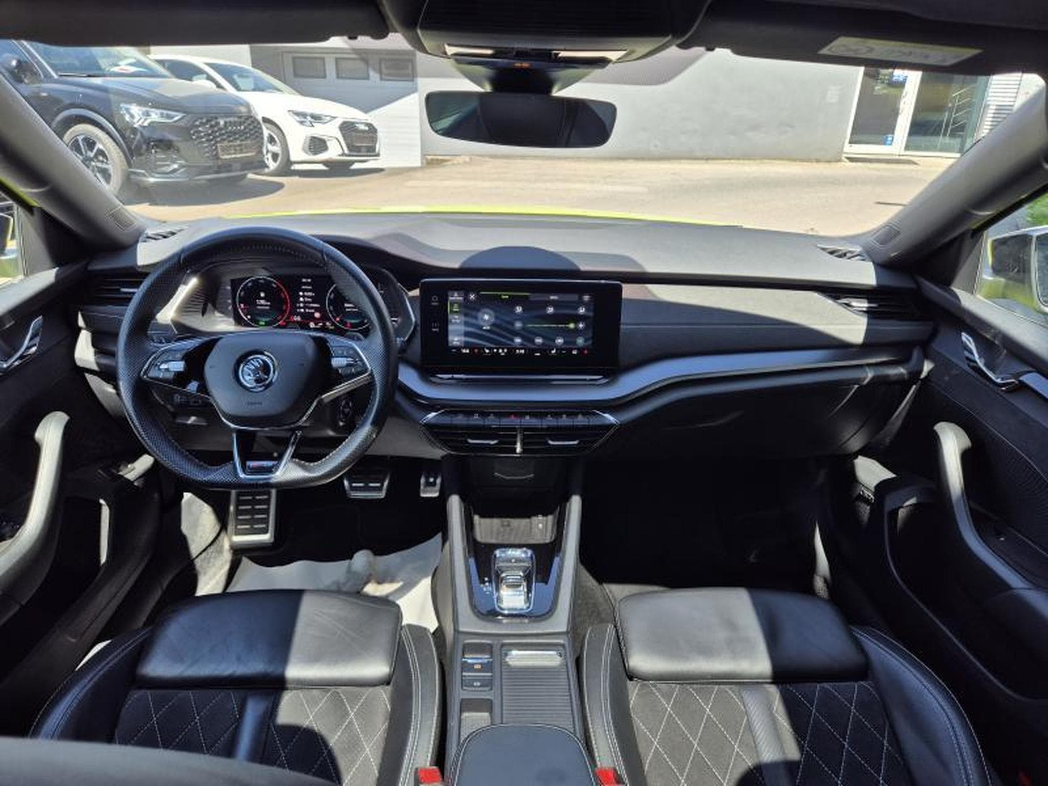 Skoda Octavia RS (2023) - Foto 9
