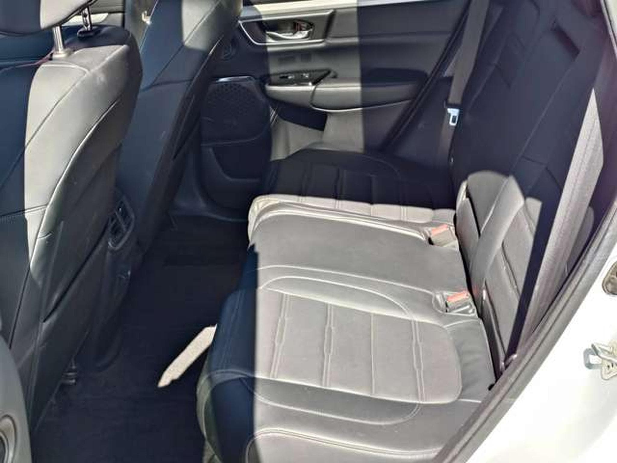 Honda CR-V CR-V e:HEV 2.0i-MMD HYBRID 184PS Executive 4X4 (2019) - Foto 8