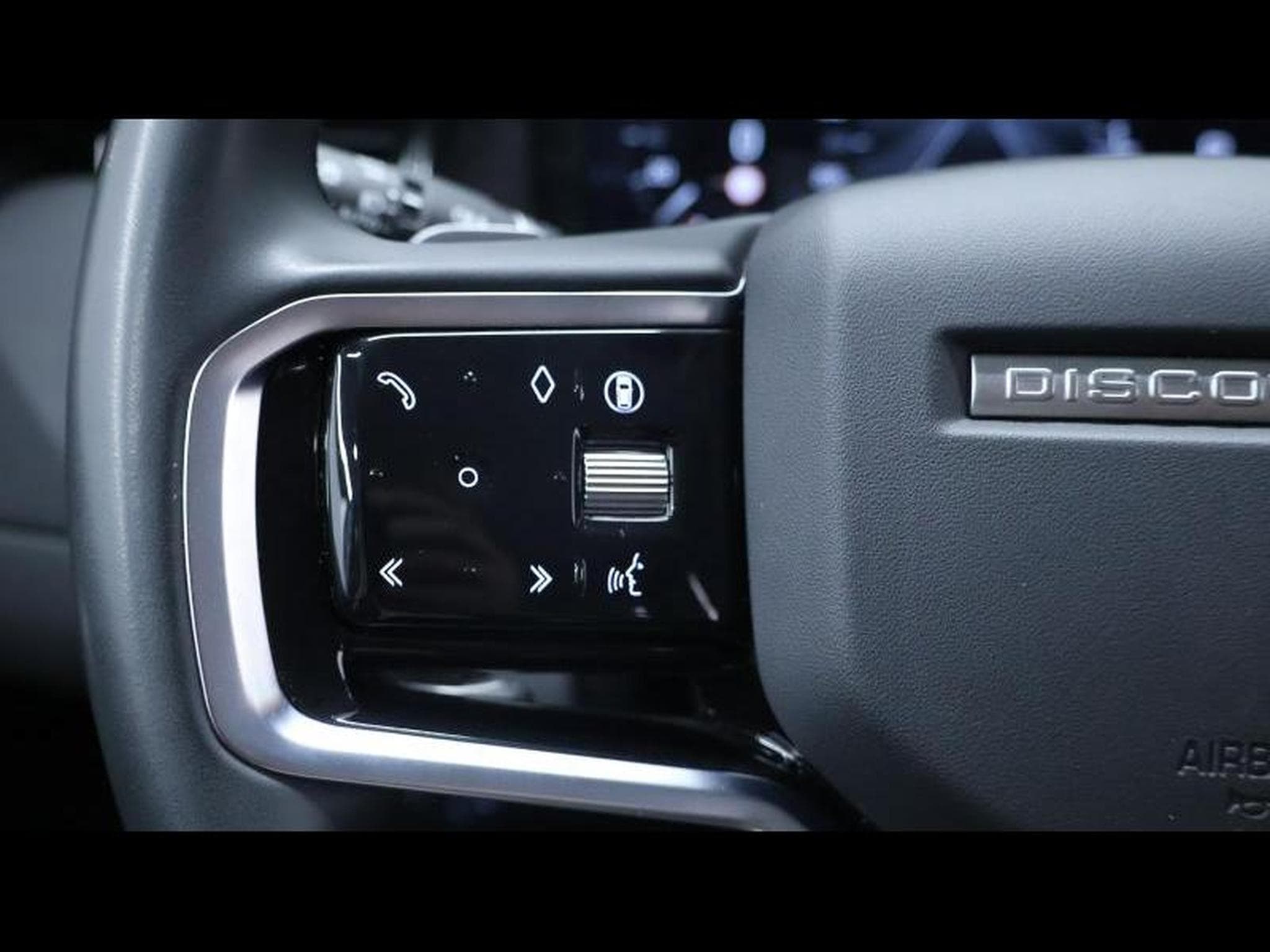 Land-Rover Discovery Sport D165 S AWD Auto 7 Places (2024) - Photo 19