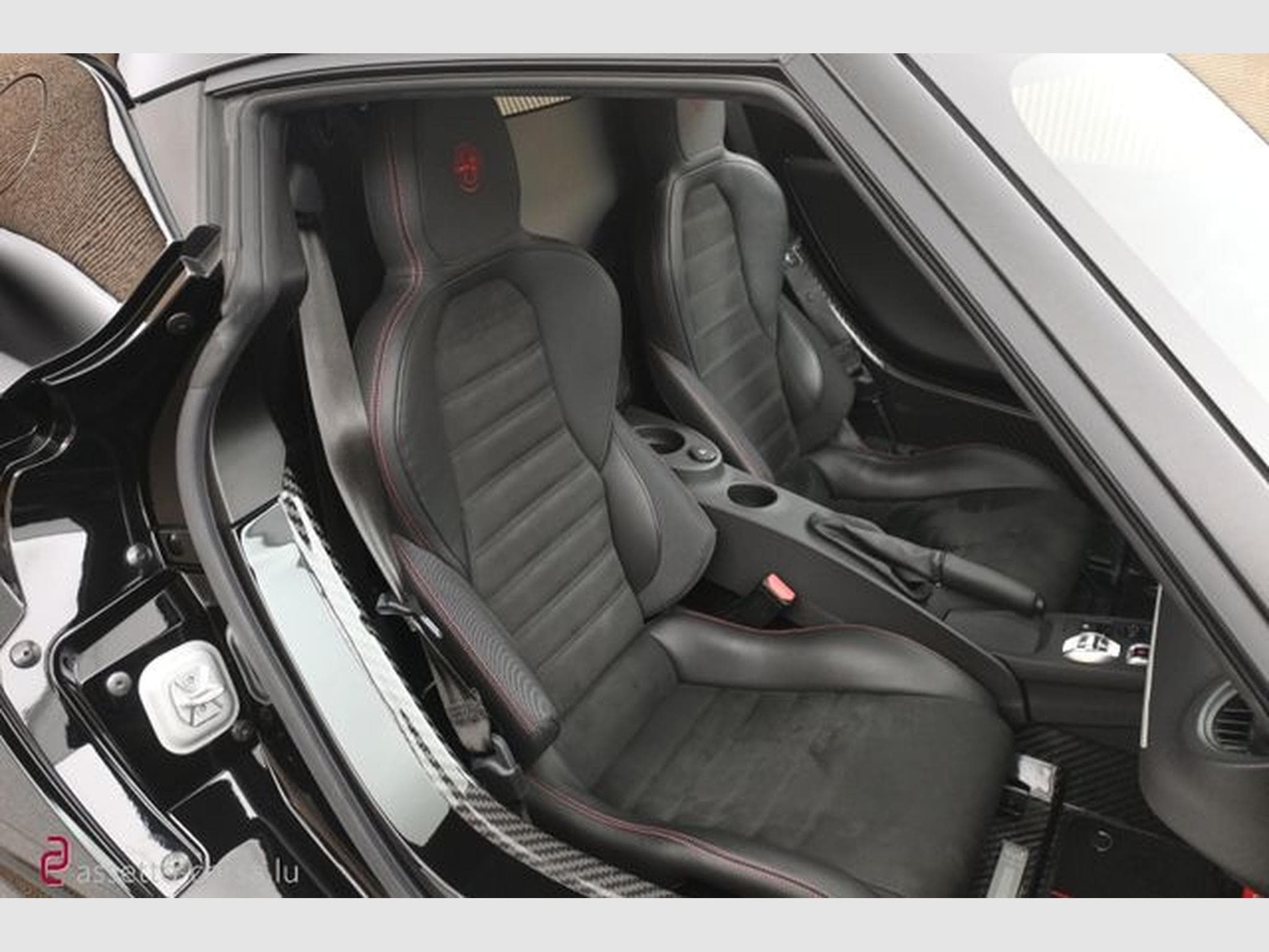 Alfa-Romeo 4C 4C*Carbon*10.379km*Classic Rims* Service history (2019) - Photo 25
