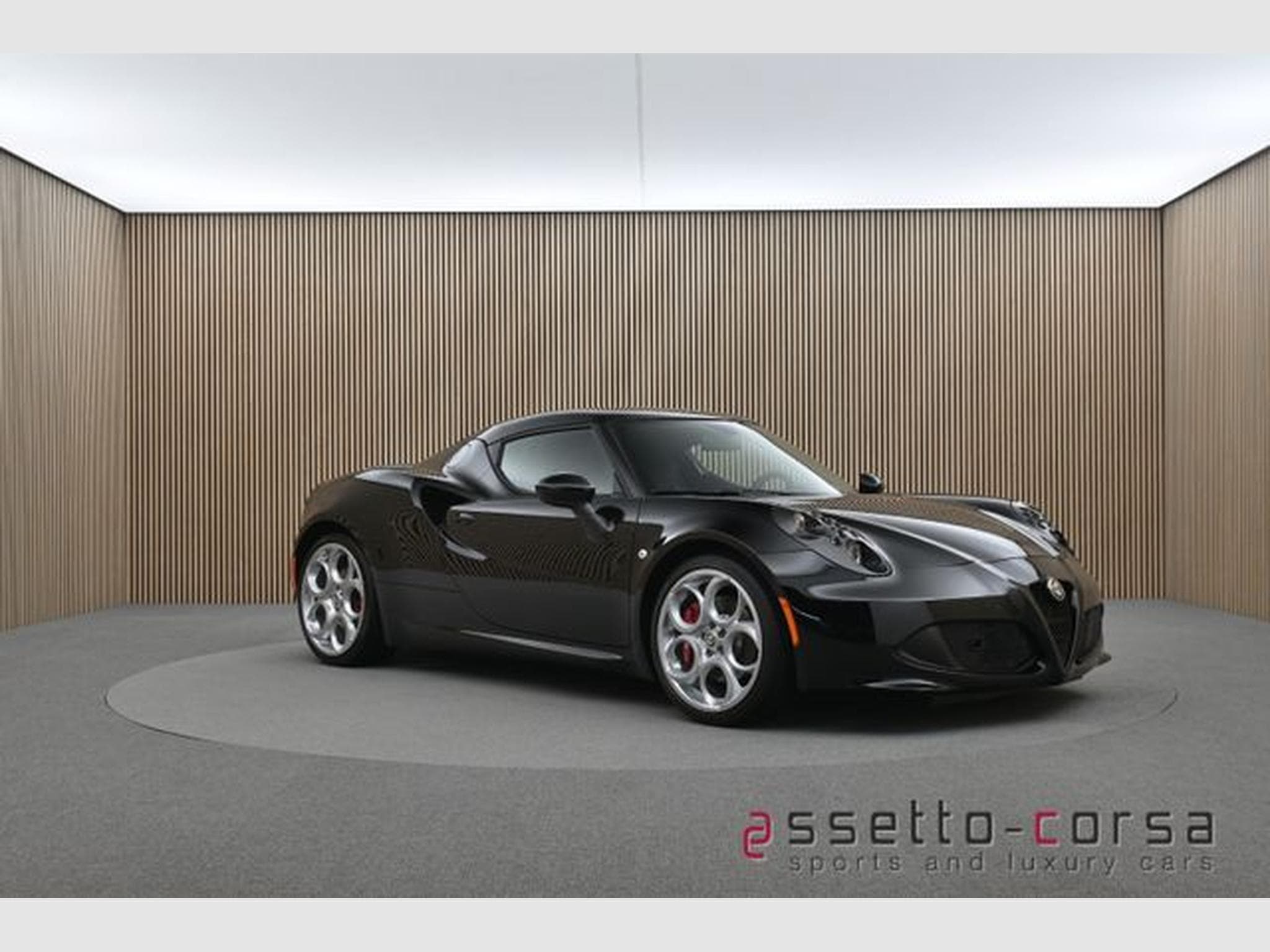 Alfa-Romeo 4C 4C*Carbon*10.379km*Classic Rims* Service history (2019) - Photo 6