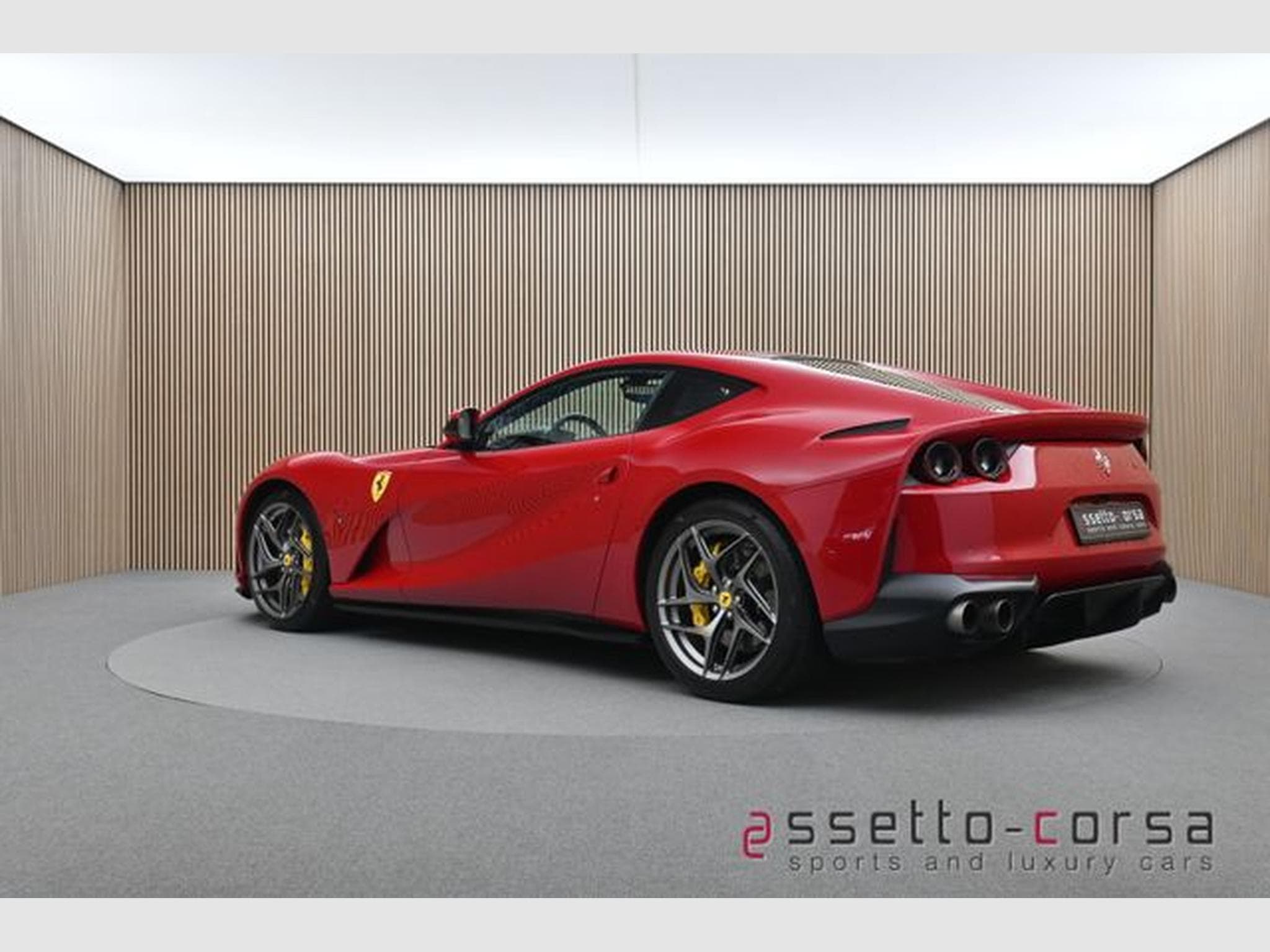 Ferrari 812 812 Superfast*AFS*Painted Shields*Lift*PNCC (2019) - Photo 2
