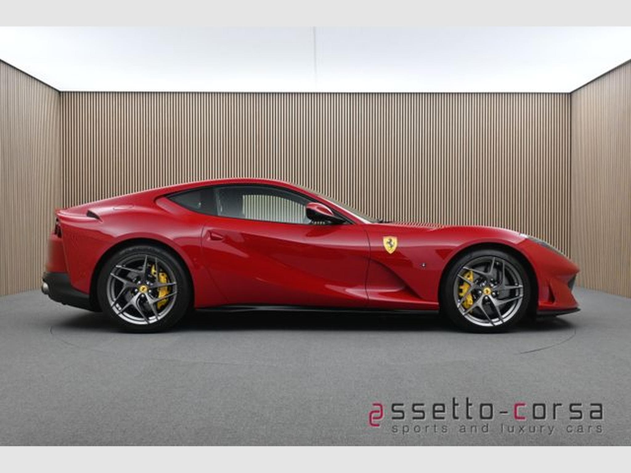 Ferrari 812 812 Superfast*AFS*Painted Shields*Lift*PNCC (2019) - Photo 5