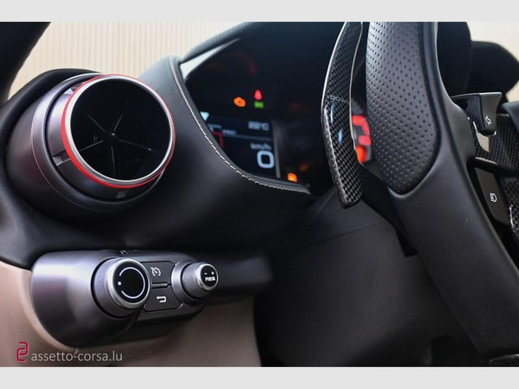 Ferrari 812 812 Superfast*Lift*Carbon*7013km*Rosso Corsa (2019) - Photo 19